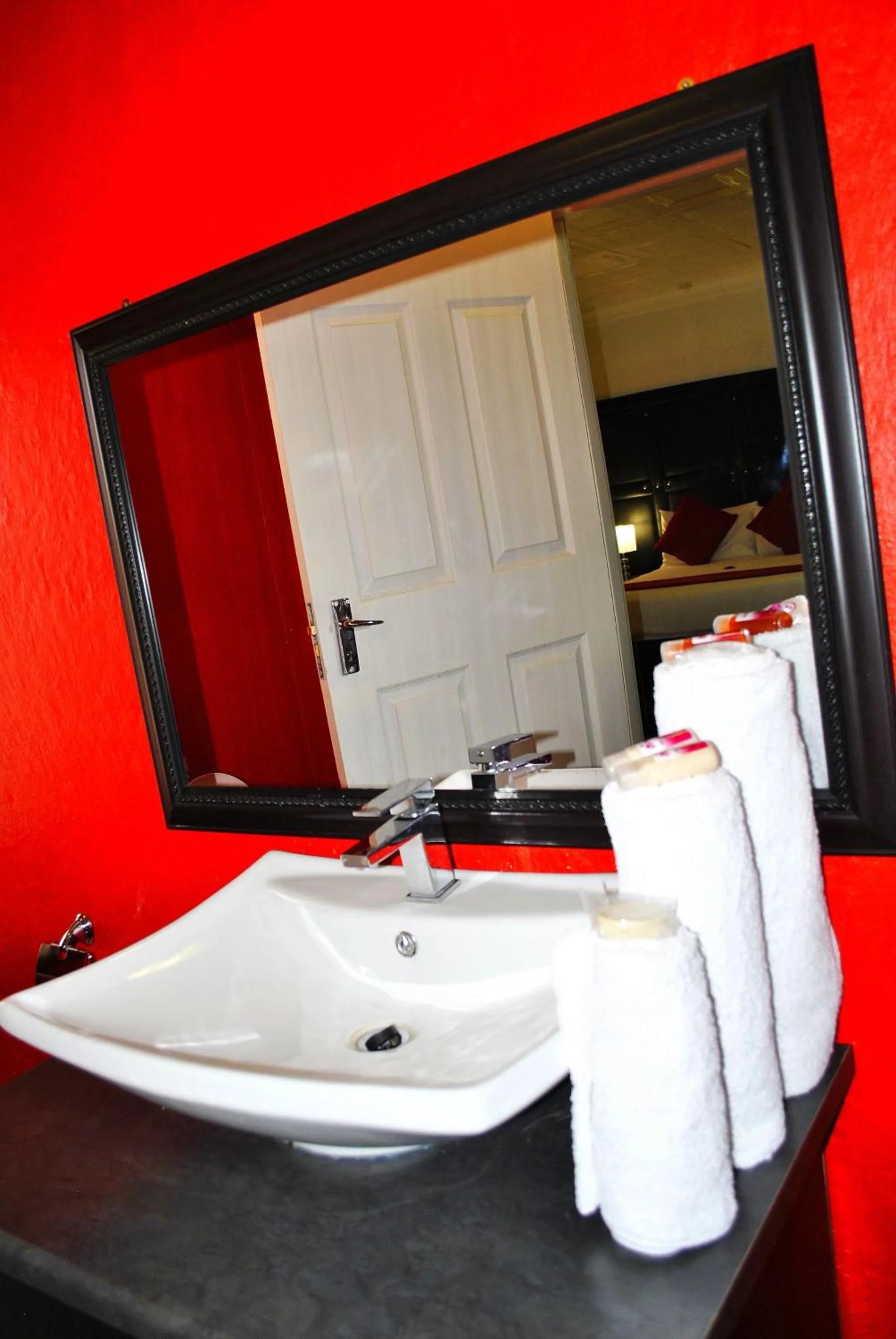towels in Lapologa B&B Phalaborwa