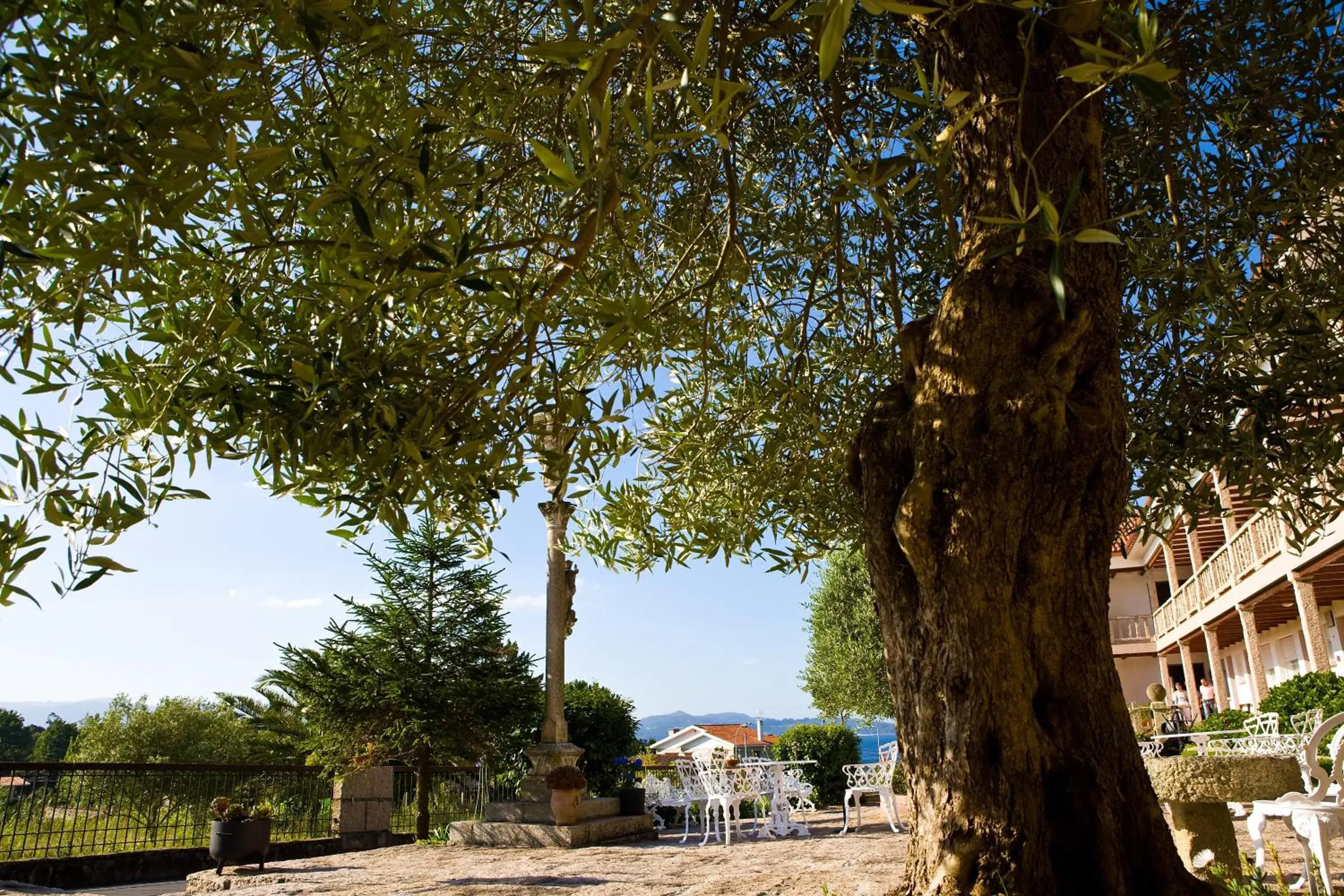 Facade/entrance in APARTHOTEL CABICASTRO Tres estrellas superior Facade/entrance in APARTHOTEL CABICASTRO Tres estrellas superior