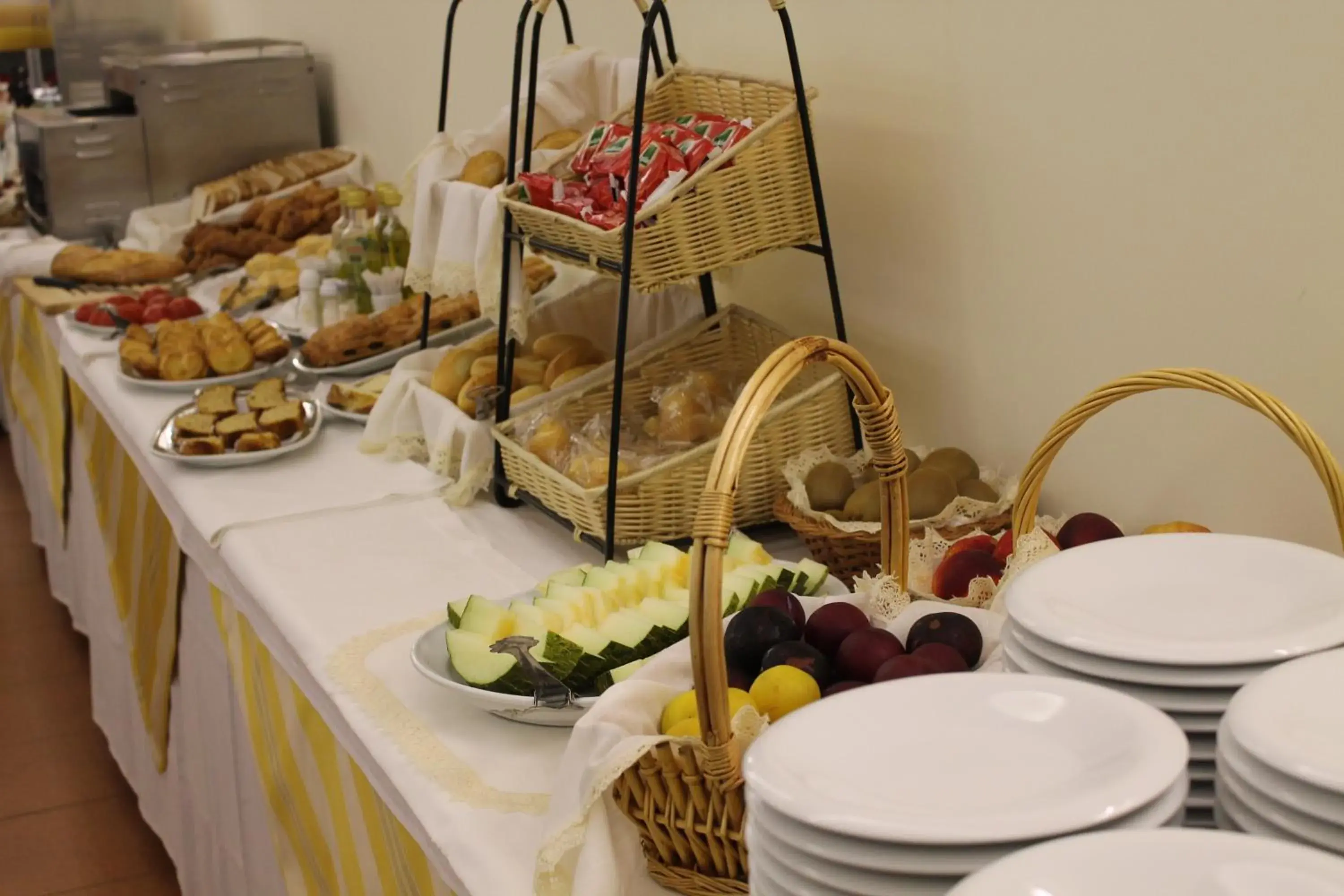 Restaurant/places to eat in APARTHOTEL CABICASTRO Tres estrellas superior Restaurant/places to eat in APARTHOTEL CABICASTRO Tres estrellas superior