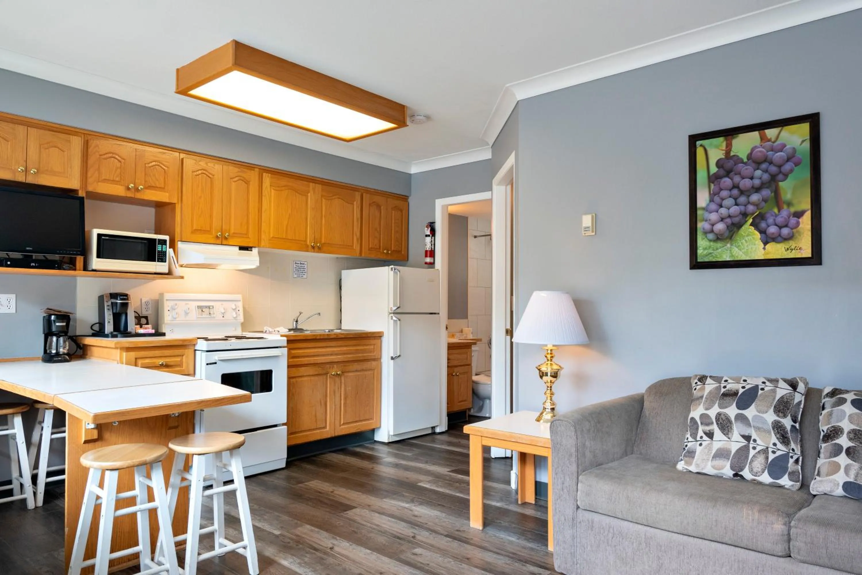 Bathroom in Tiki Shores Inn & Suites