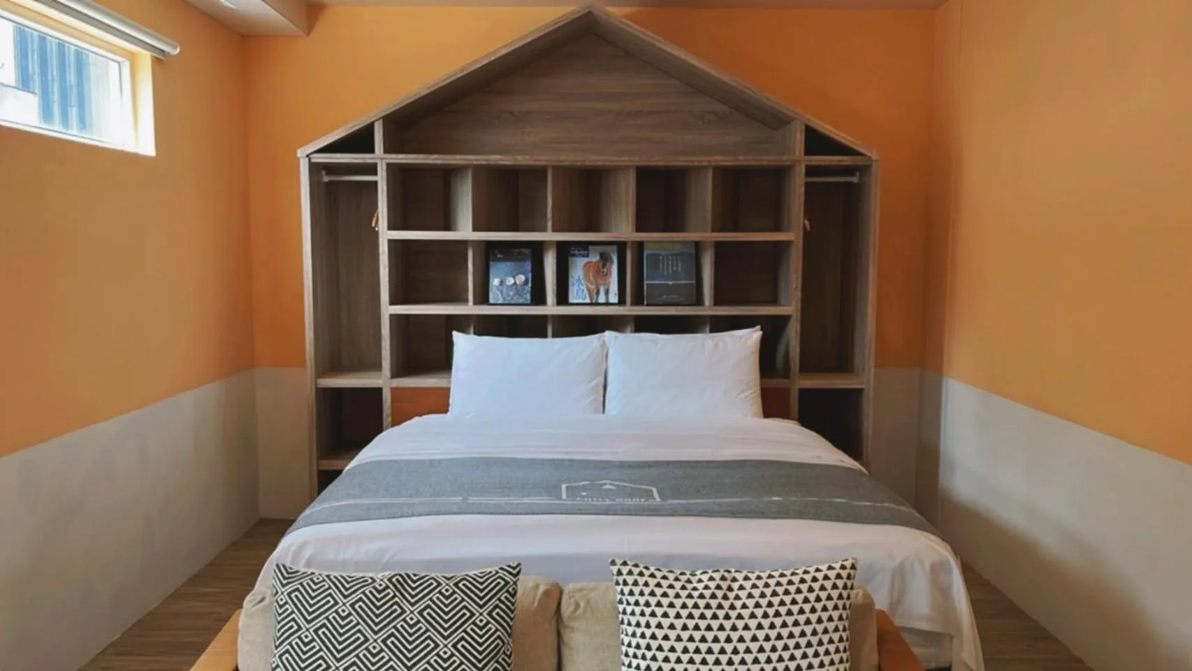 Bed in Chill Roof Hotel