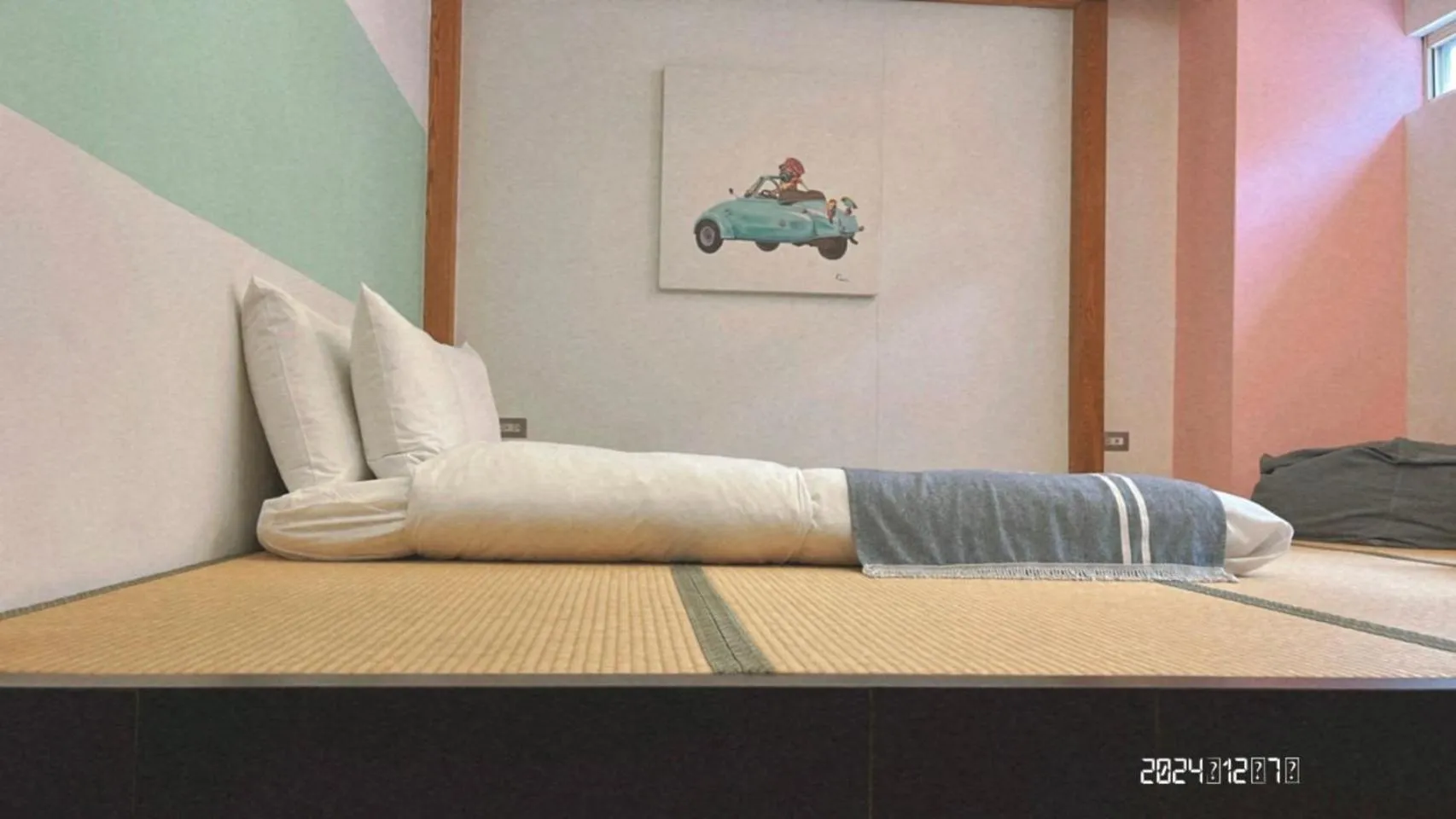 Bed in Chill Roof Hotel