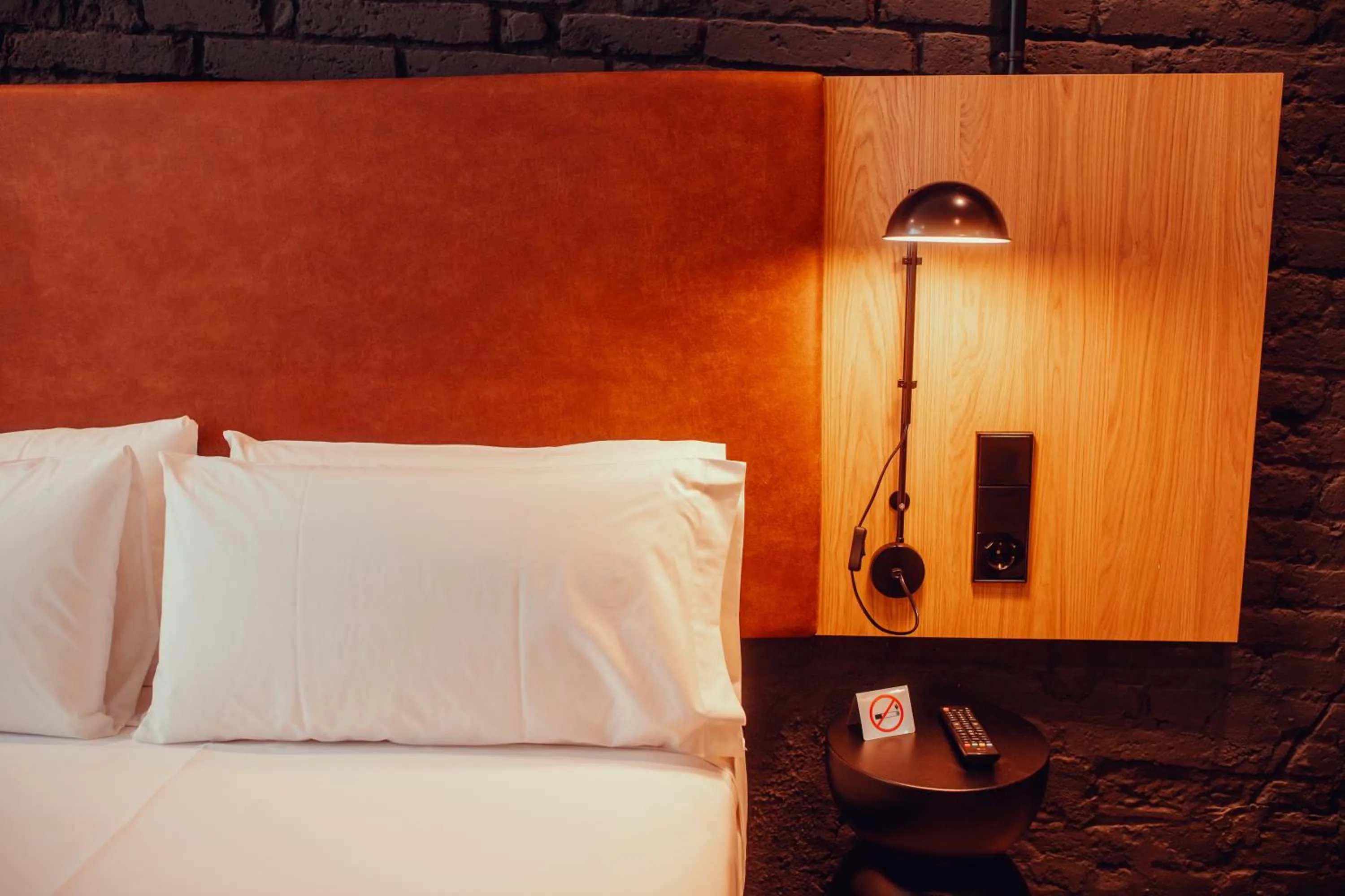 Bed in Hotel Transit