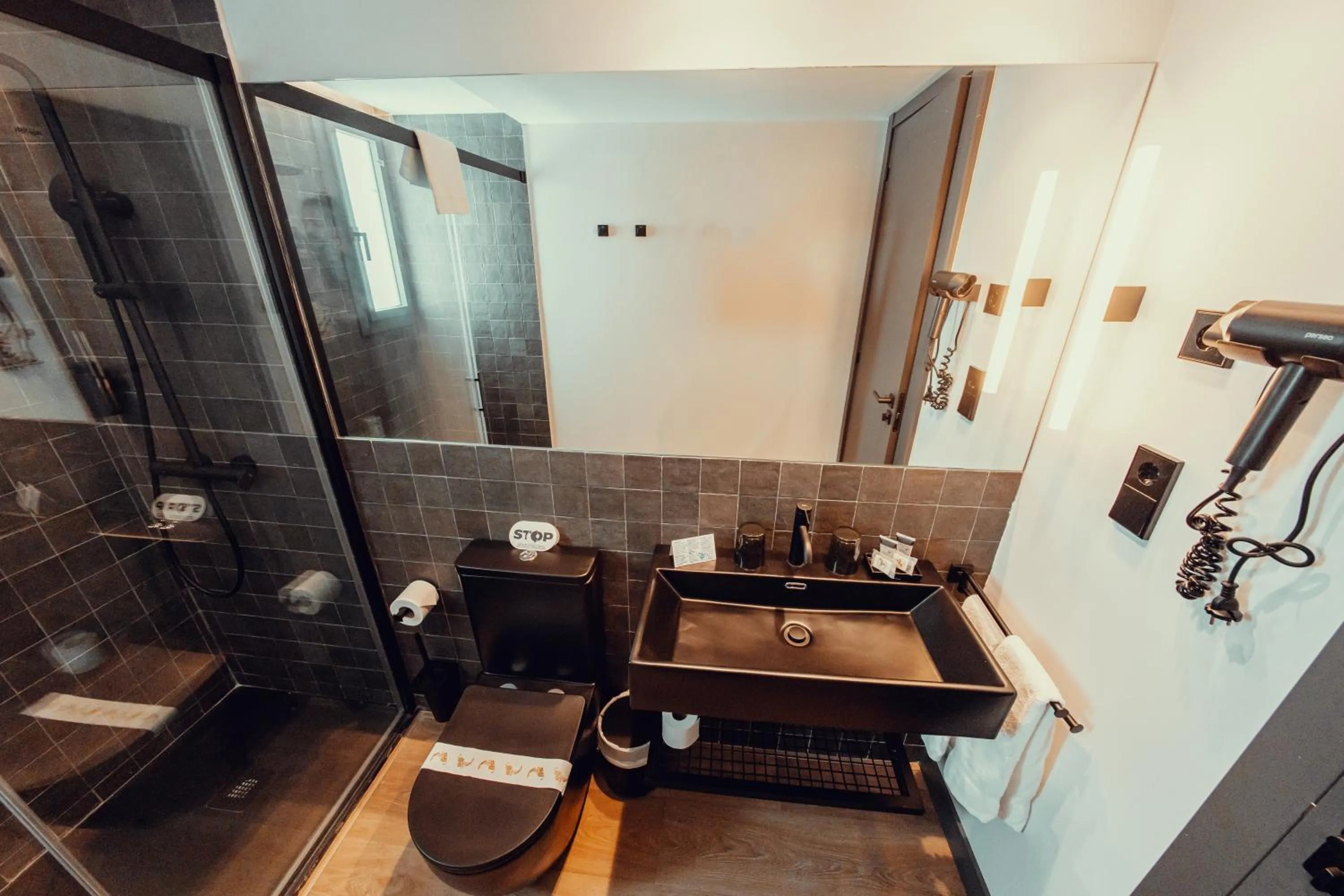 Bathroom in Hotel Transit