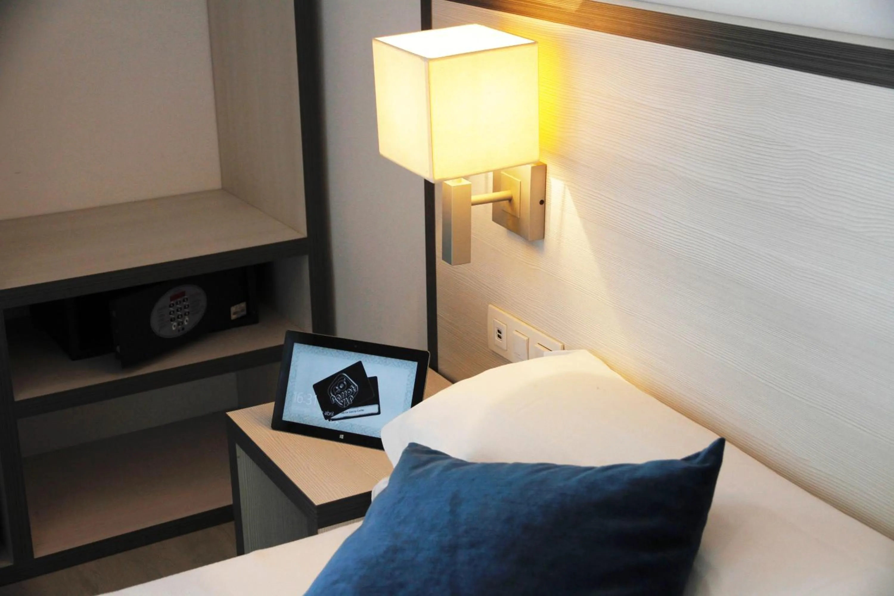 Decorative detail, Bed in Parrots Sitges Hotel