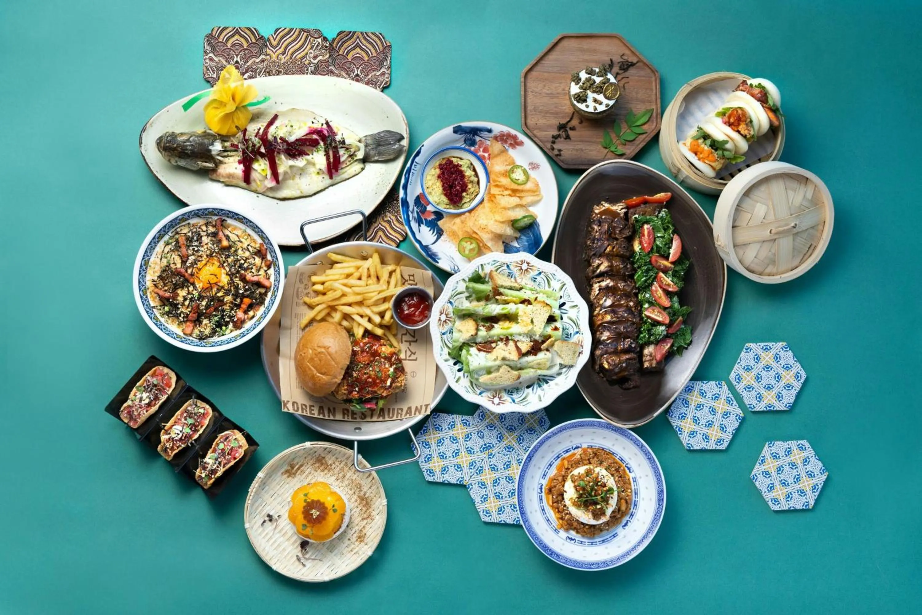 Restaurant/places to eat in Renaissance Hong Kong Harbour View Hotel