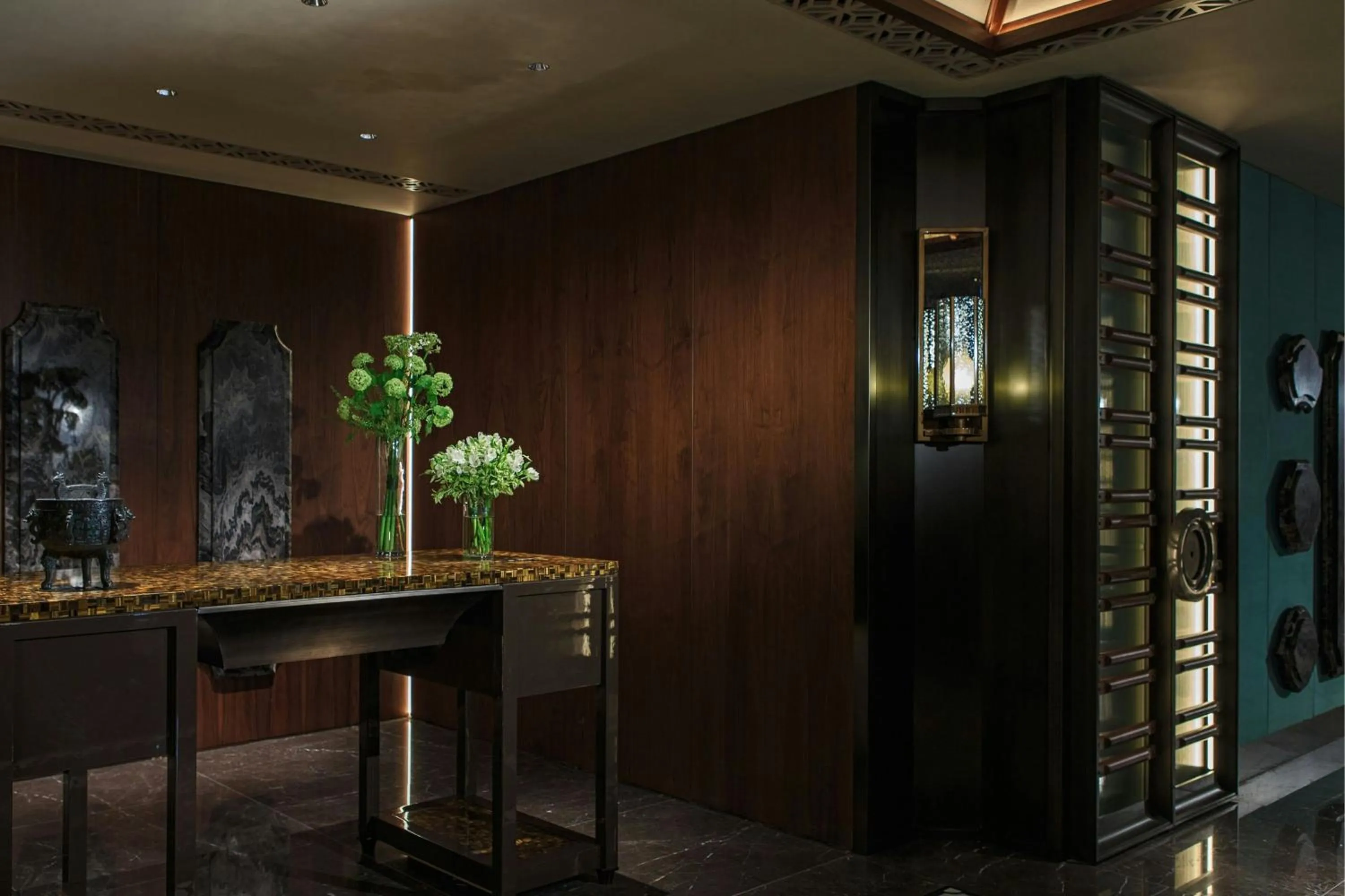 Lobby or reception in Renaissance Hong Kong Harbour View Hotel