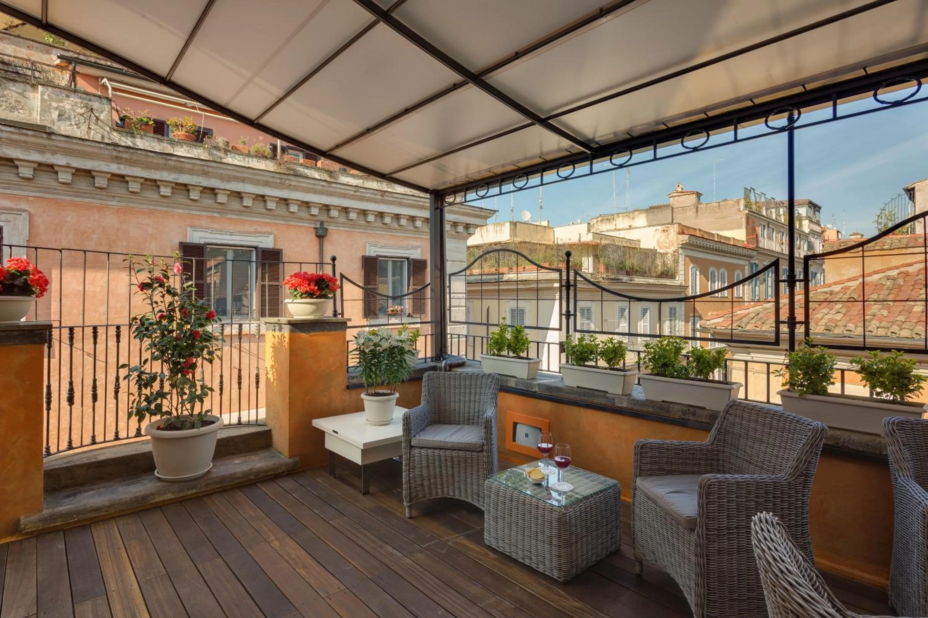 Patio in Shali Luxury Suite Spagna