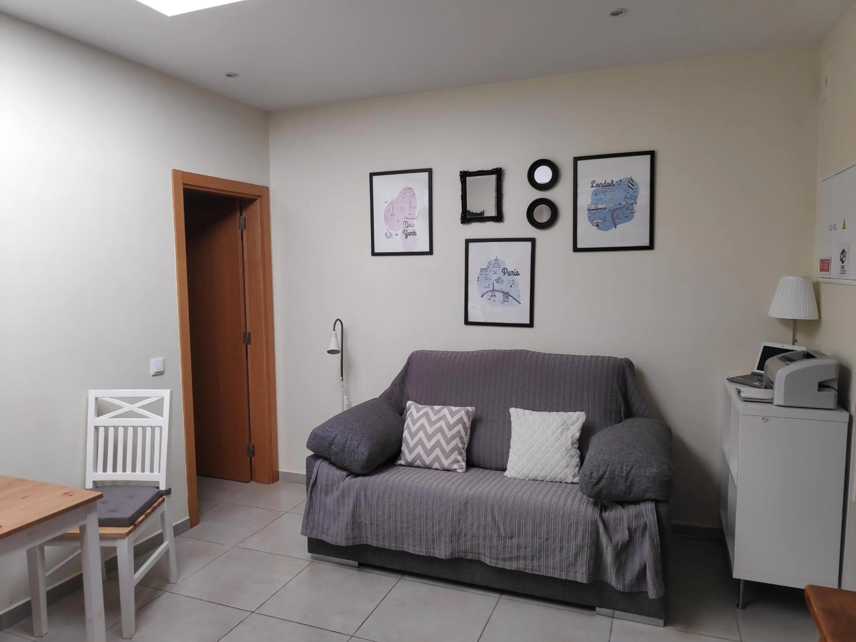 Communal lounge/ TV room in The Sunny Cottage by Freetimealgarve