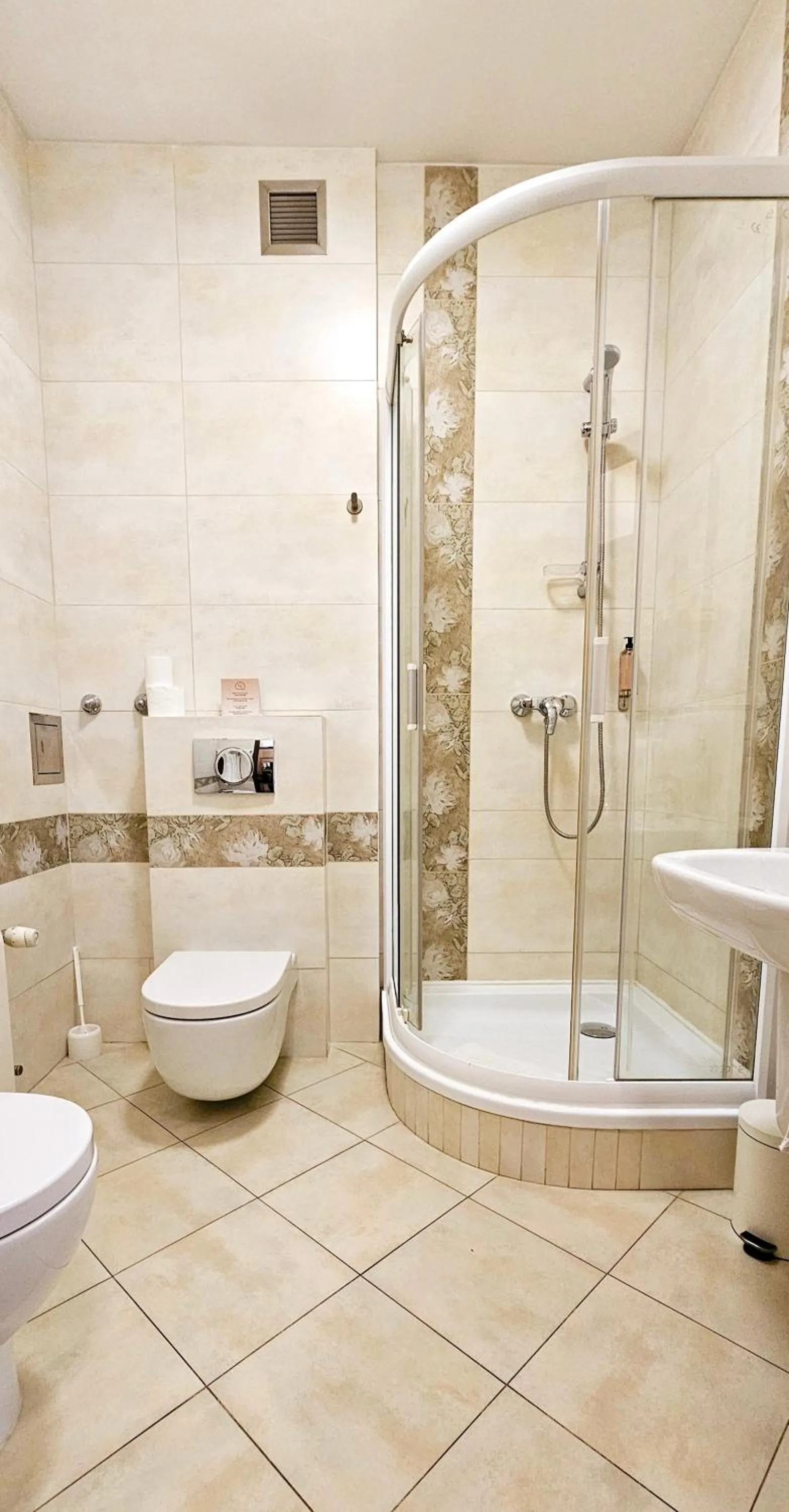 Shower in Centrum Barnabitów