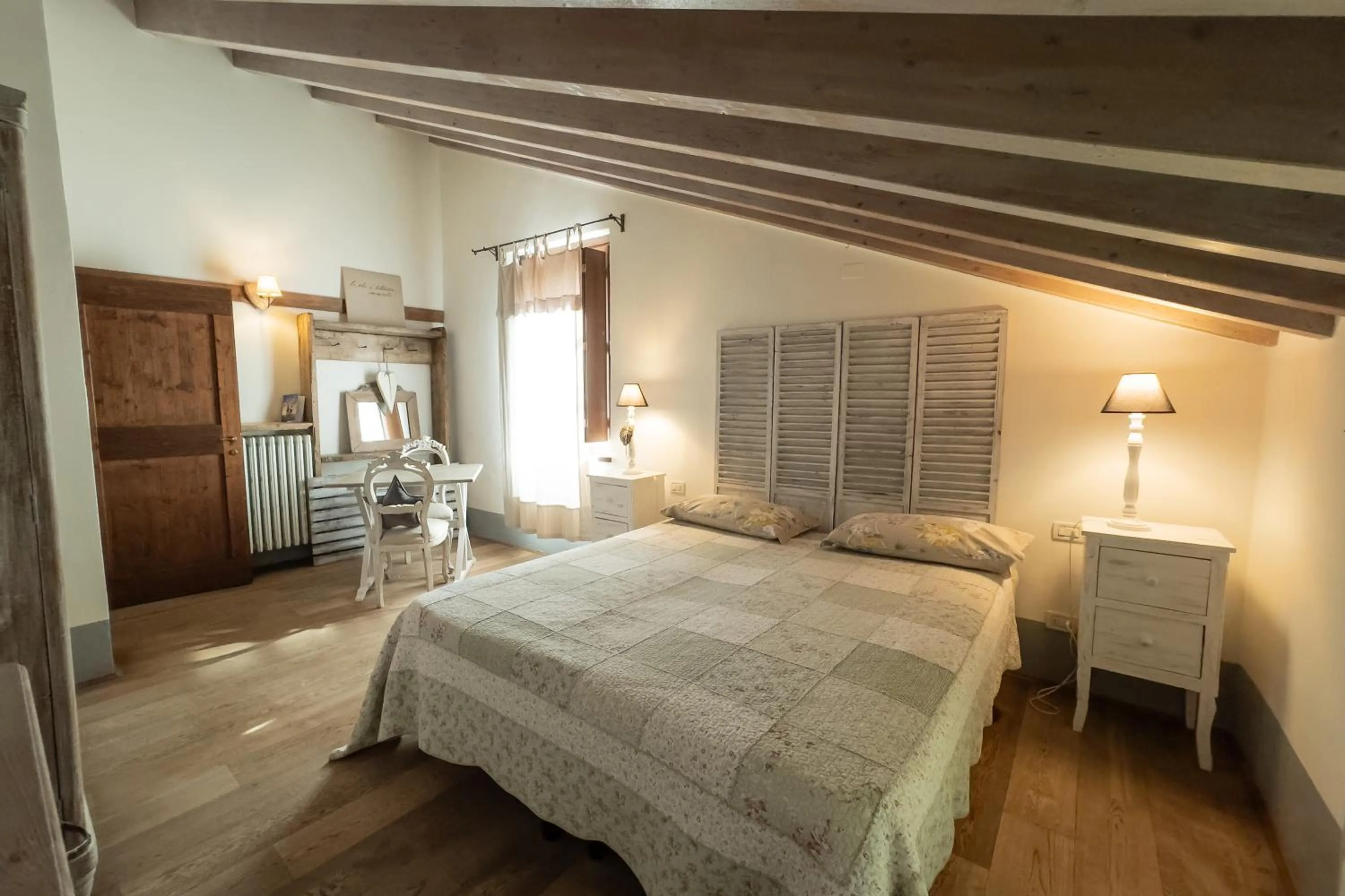 Bedroom, Bed in Premignaga Natural Home