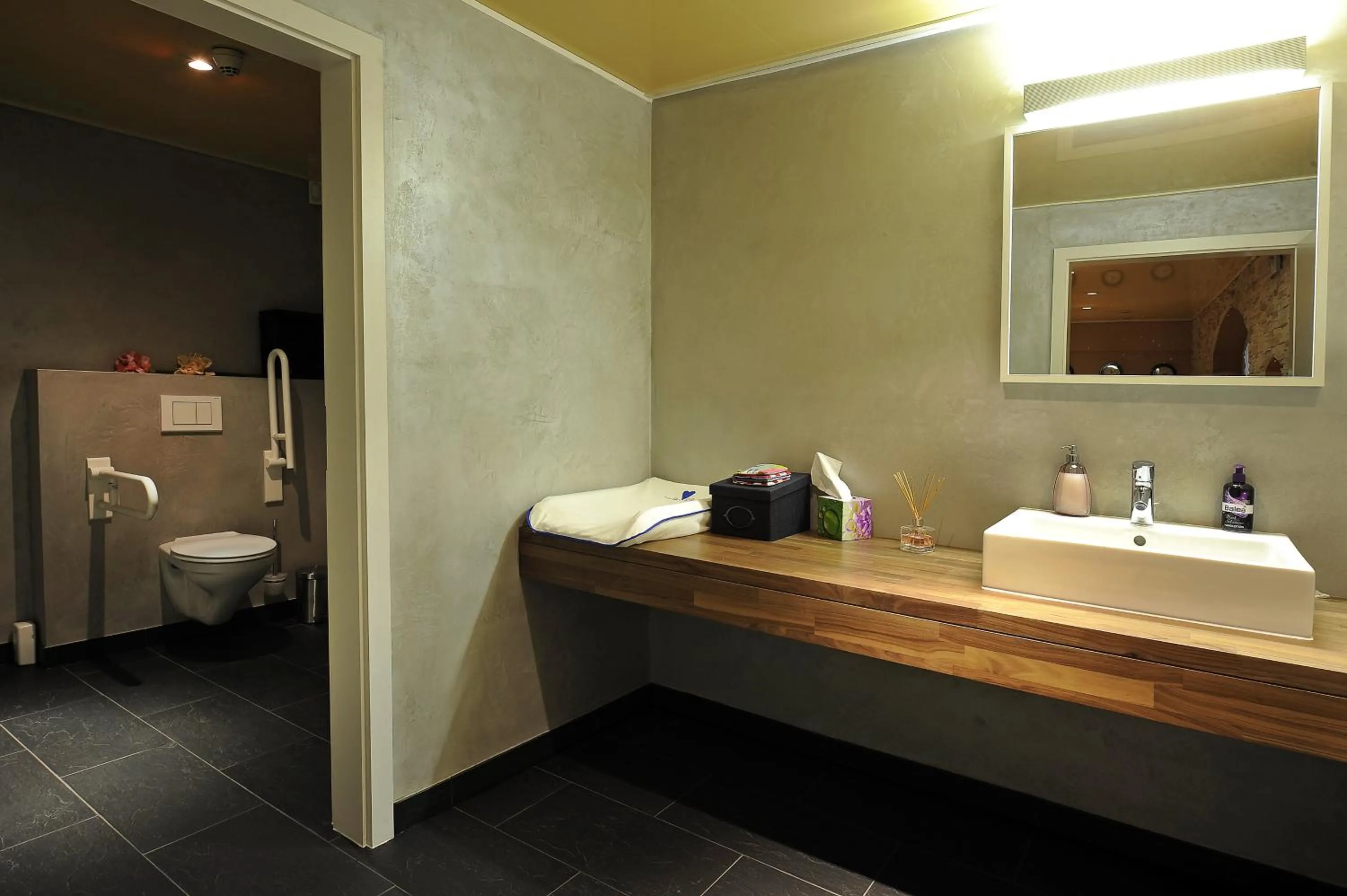 Bathroom in Il Piccolo Mondo