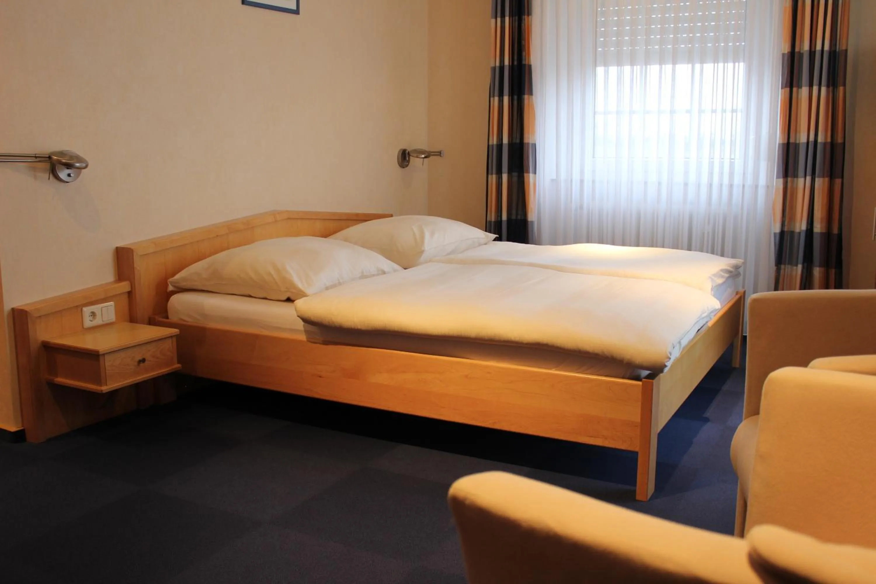 Bedroom, Bed in Hotel Reiff