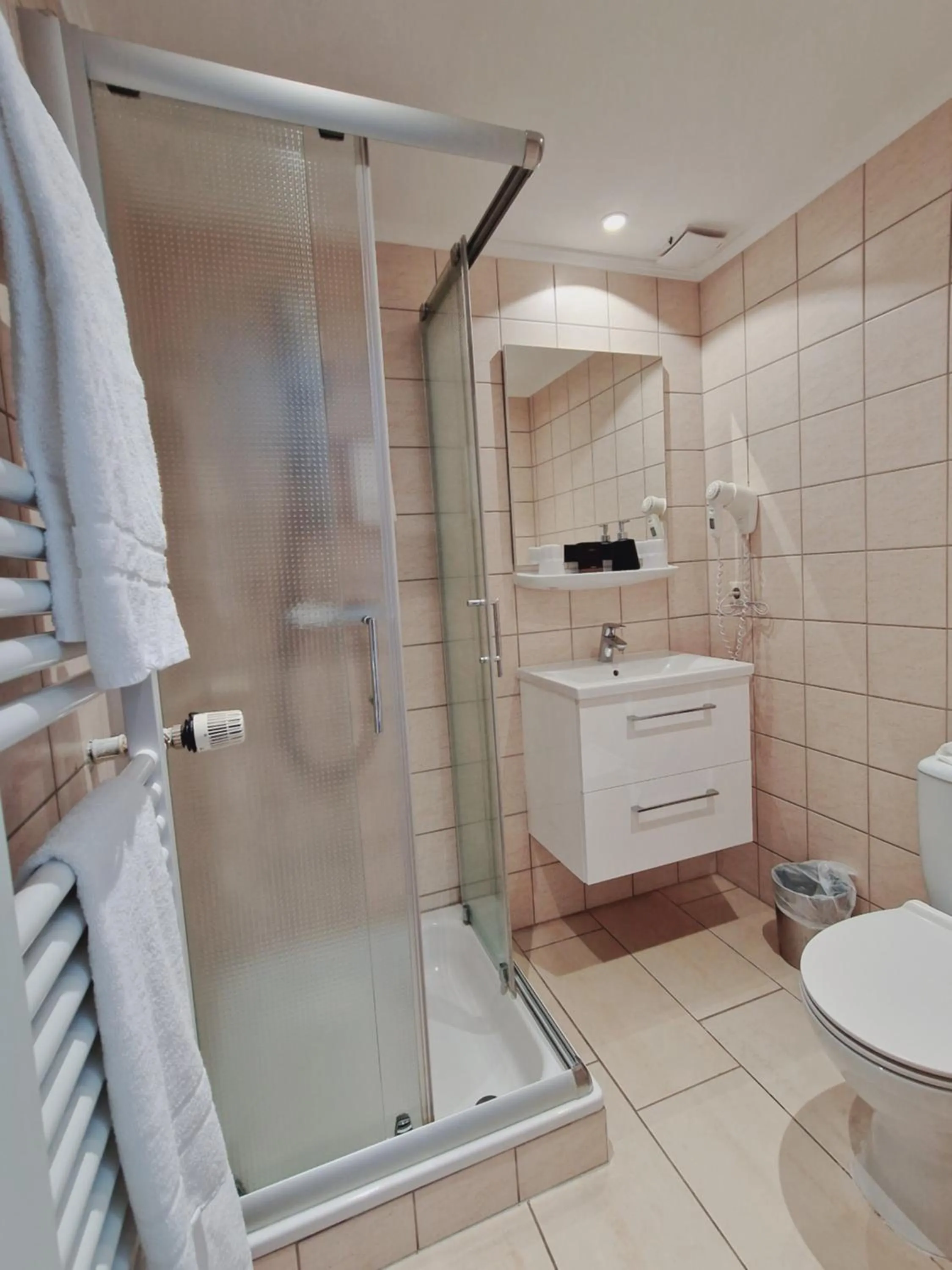 Bathroom in BIVIUS Hotel Restaurant Luxembourg