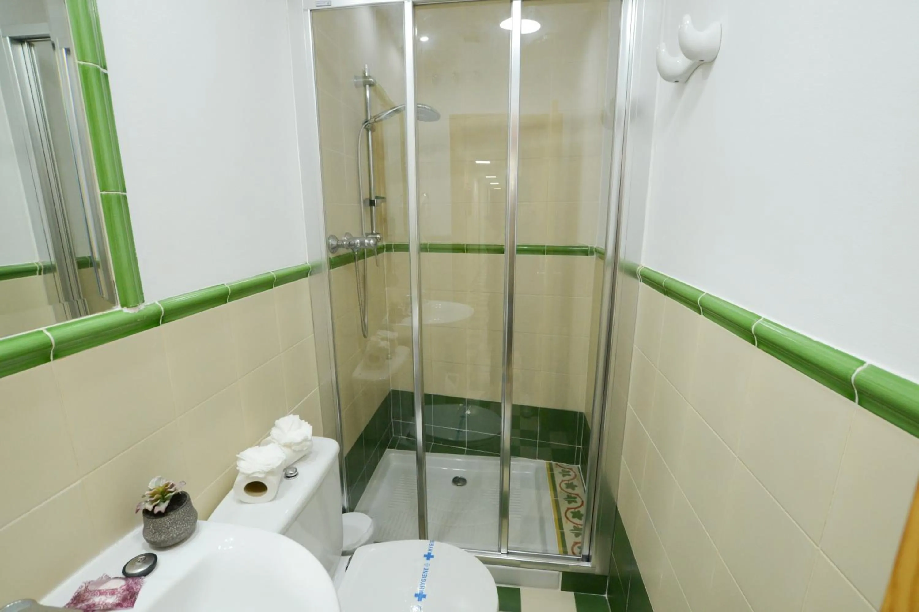 Shower in La Fonda Benissa, Grupo Terra de Mar, alojamientos con encanto