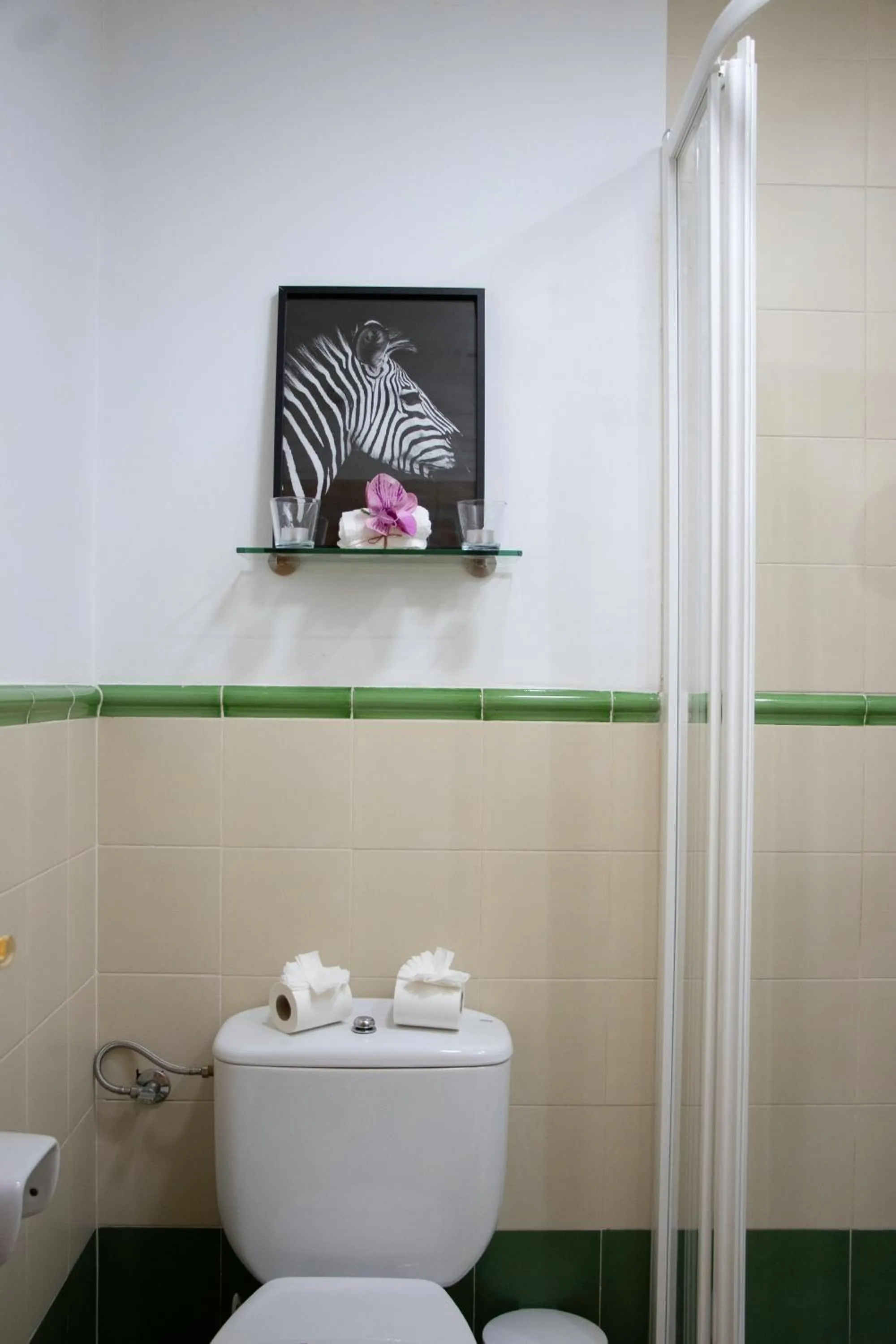 Bathroom in La Fonda Benissa, Grupo Terra de Mar, alojamientos con encanto