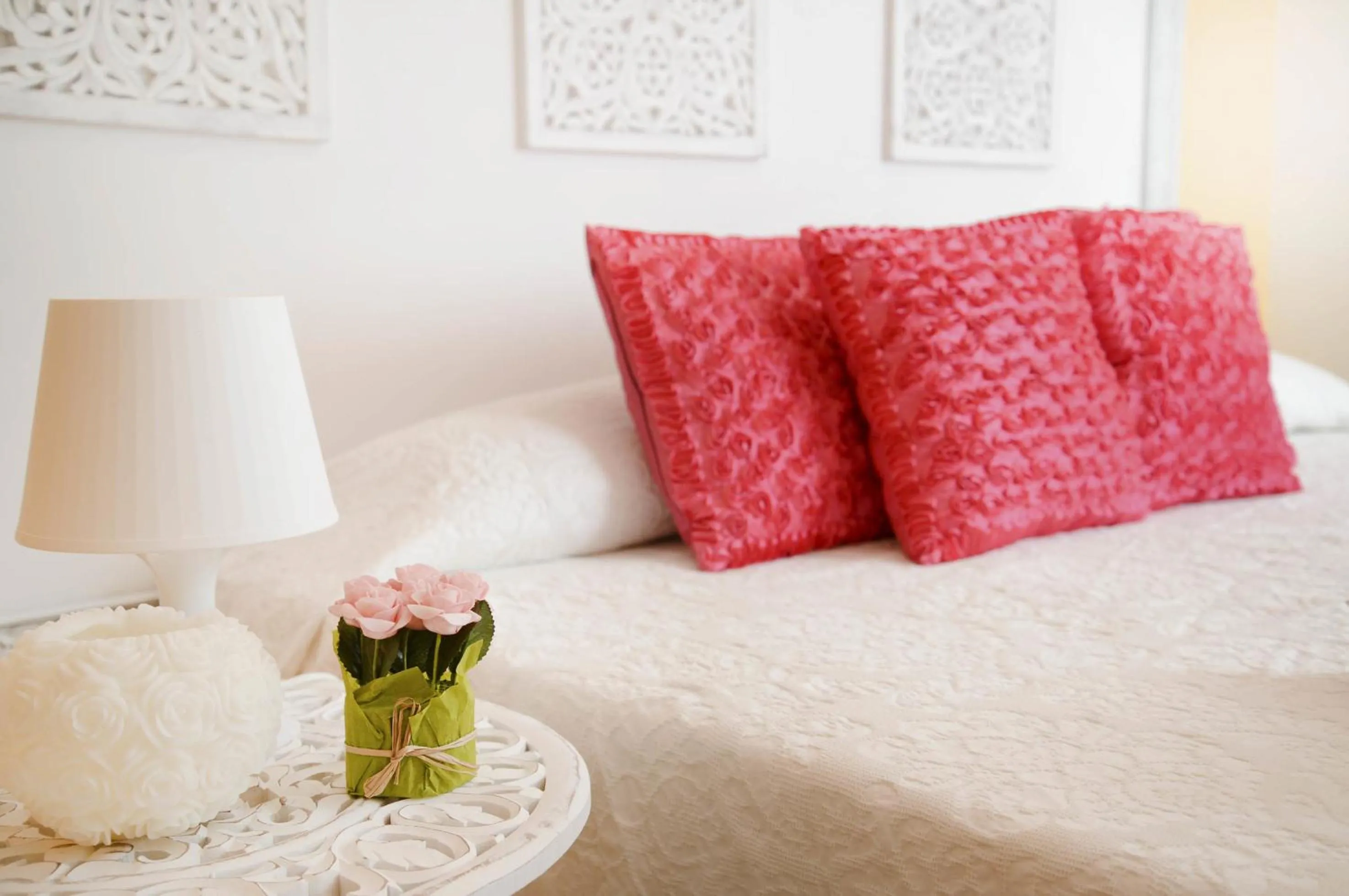 Decorative detail, Bed in La Fonda Benissa, Grupo Terra de Mar, alojamientos con encanto