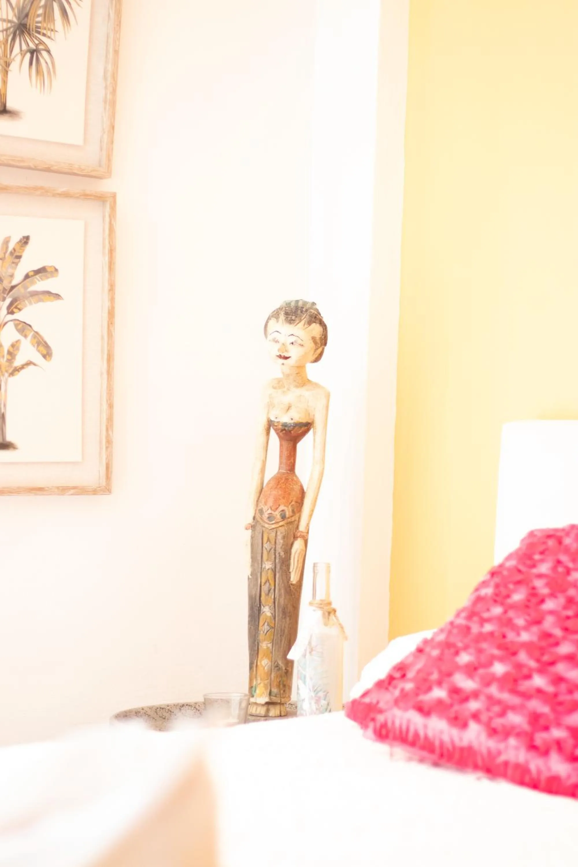 Decorative detail, Bed in La Fonda Benissa, Grupo Terra de Mar, alojamientos con encanto