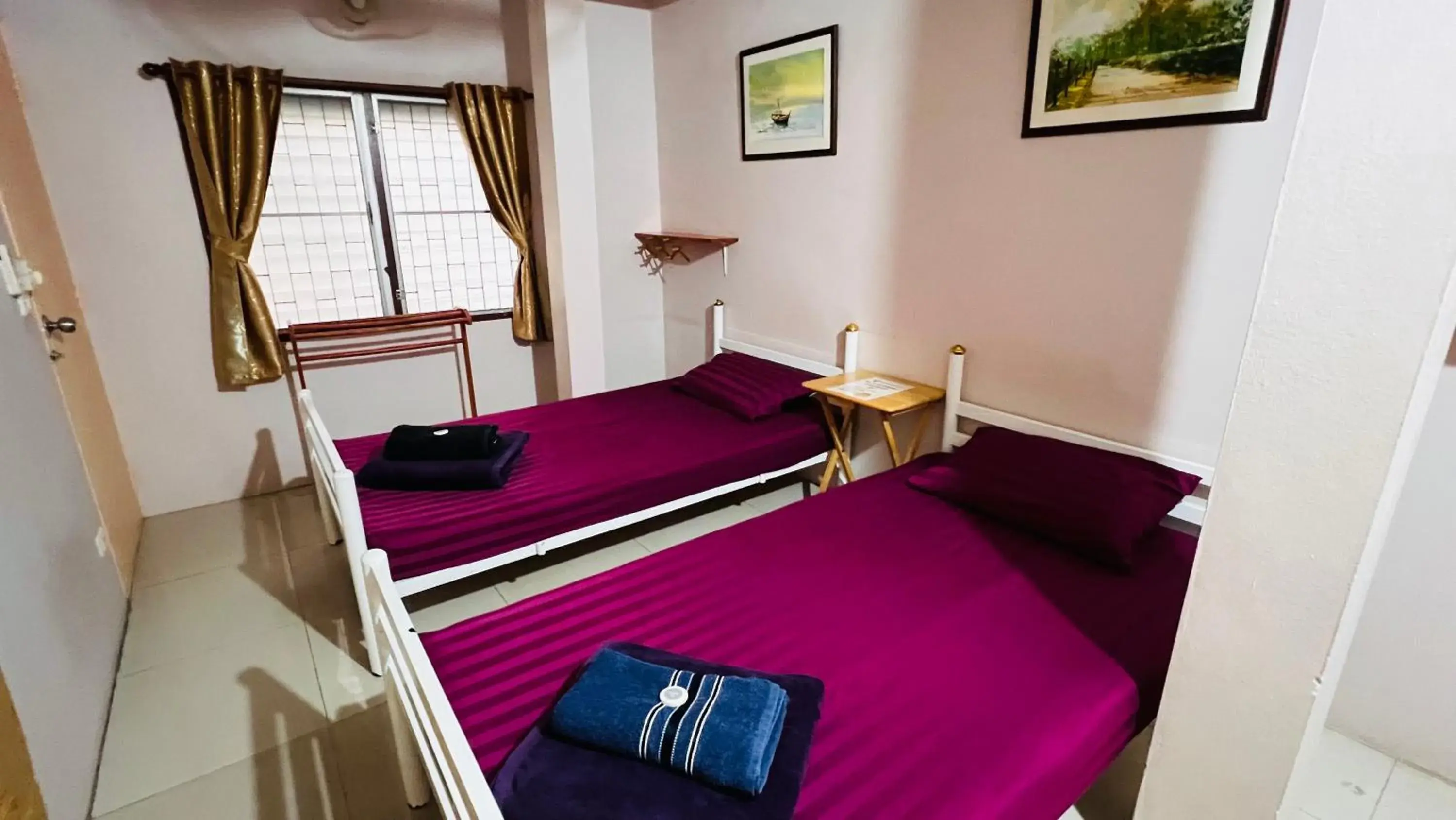 Standard Twin Room in Ricos Honey Place Guesthouse Standard Twin Room in Ricos Honey Place Guesthouse