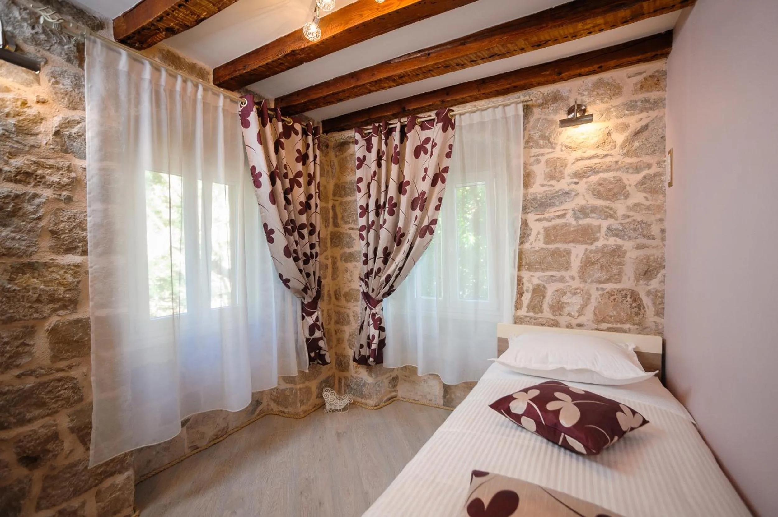Property building, Bed in Apartment and Room Nona Stella