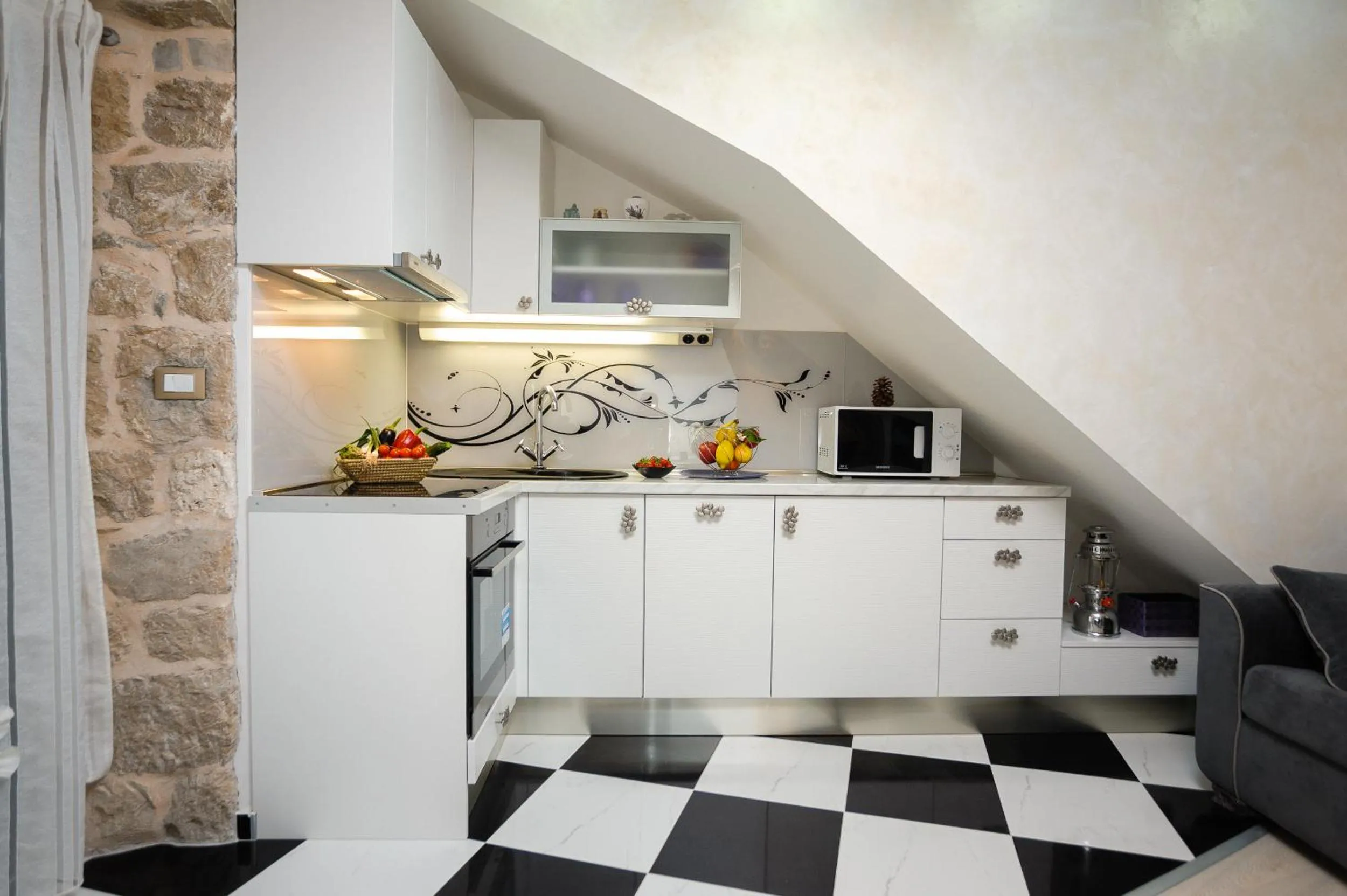 Property building in Apartment and Room Nona Stella