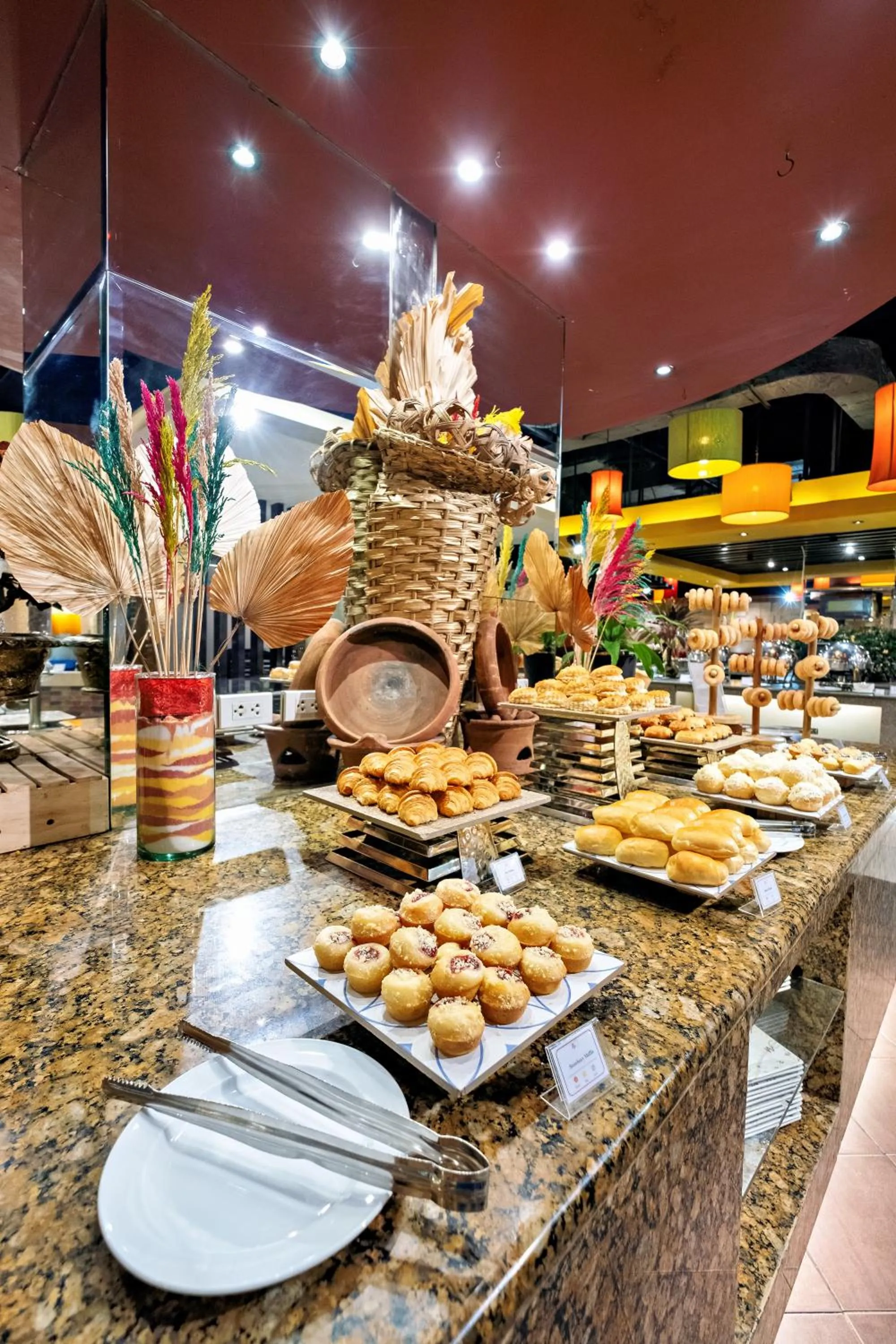 Restaurant/places to eat in Waterfront Cebu City Hotel & Casino