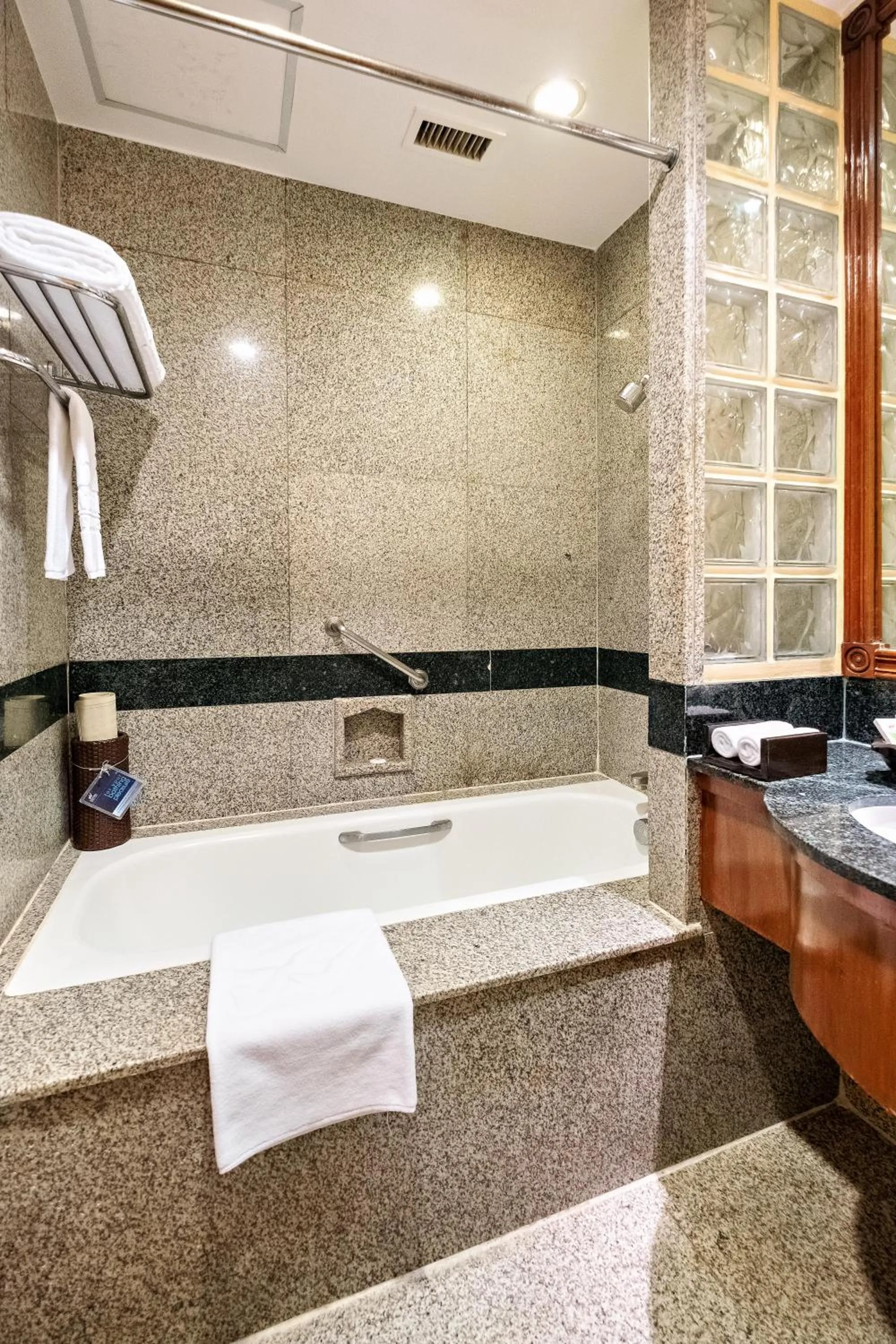 Bathroom in Waterfront Cebu City Hotel & Casino