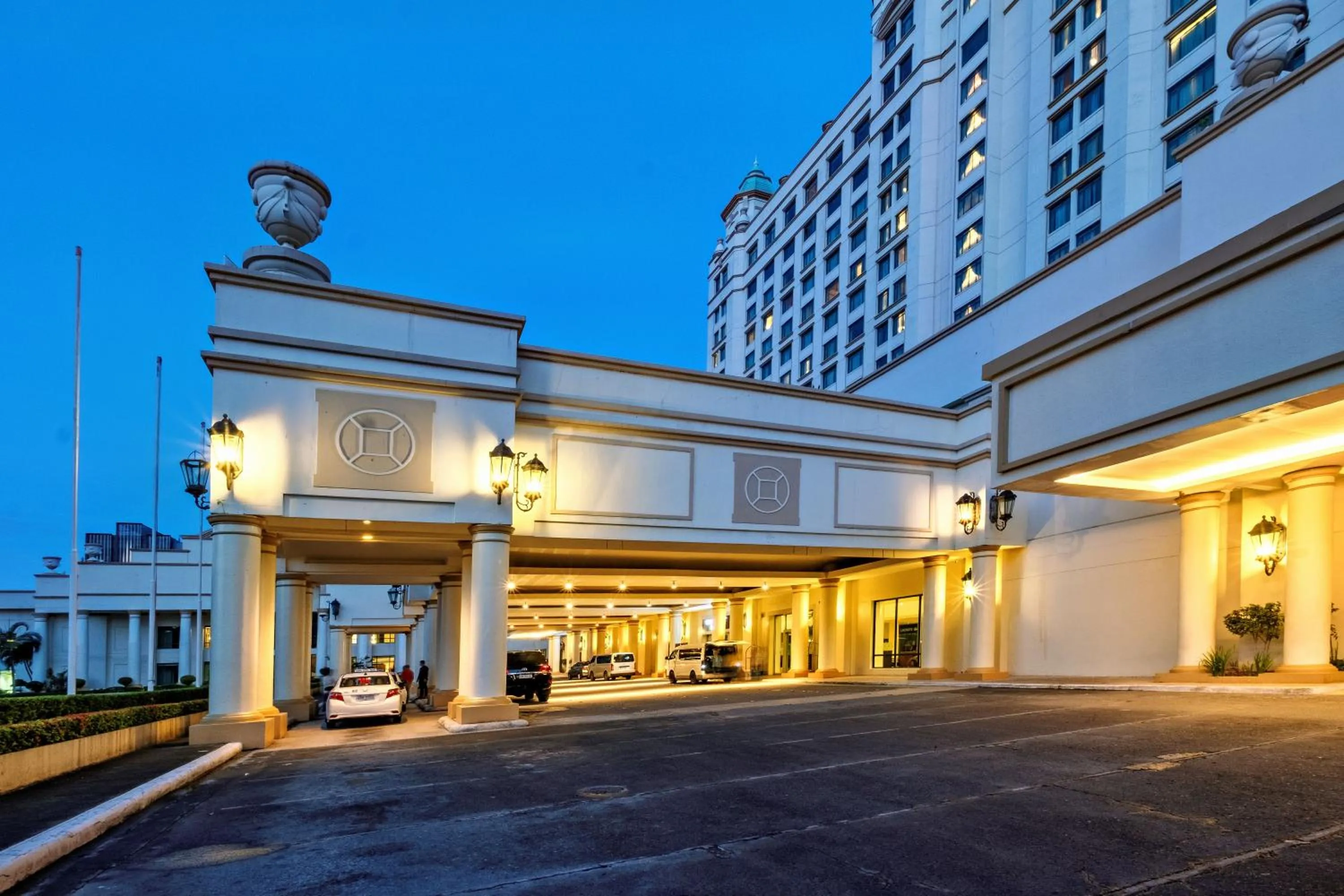 Property building in Waterfront Cebu City Hotel & Casino