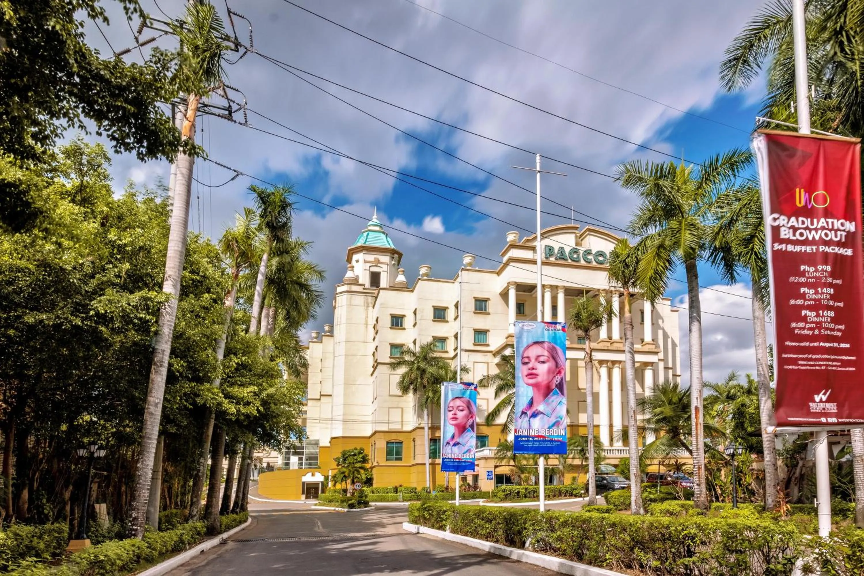 Property building in Waterfront Cebu City Hotel & Casino