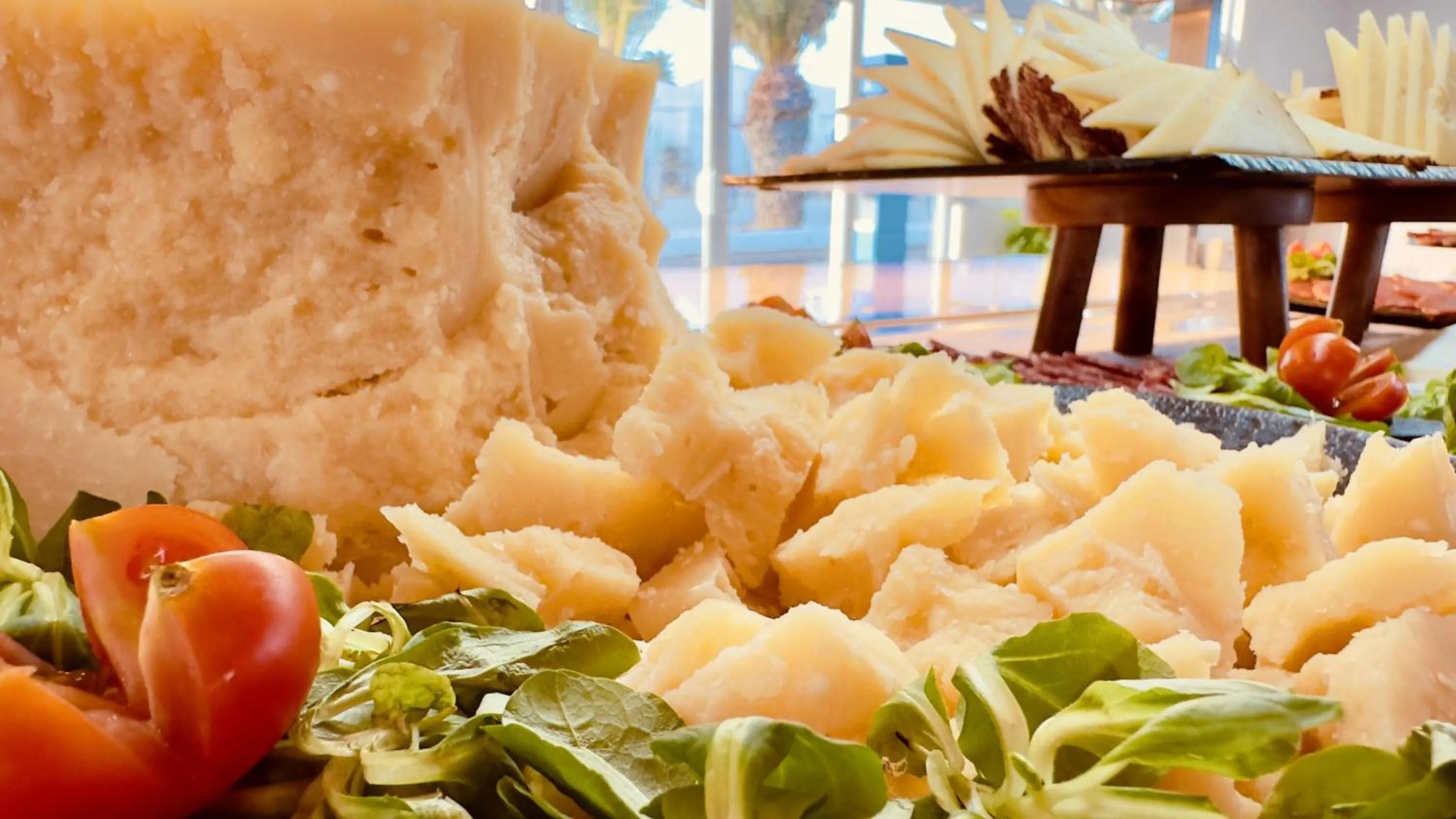 Restaurant/places to eat in Caleta Dorada