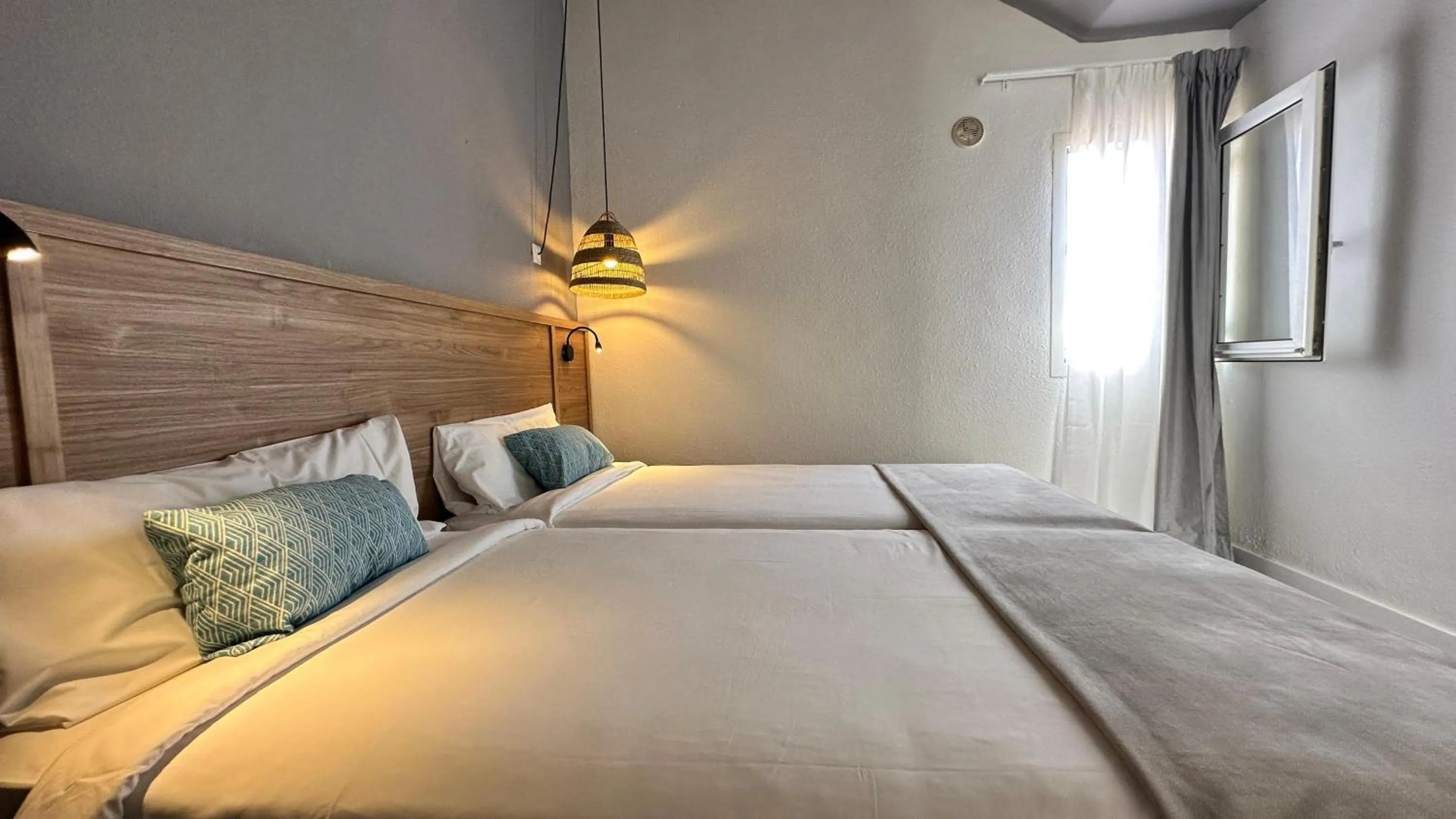 Photo of the whole room, Bed in BLUESEA Club Caleta Dorada