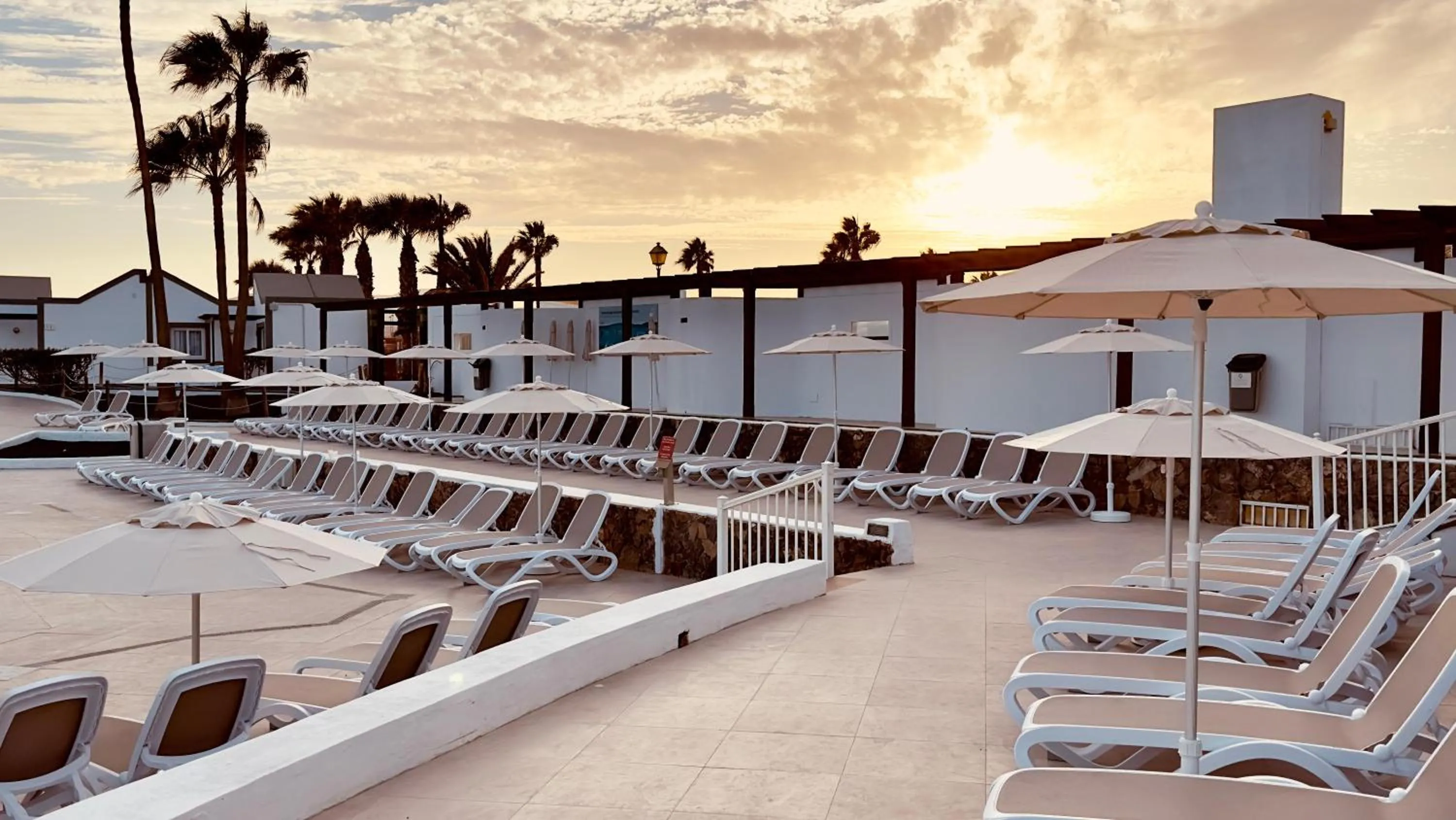Swimming pool in Caleta Dorada