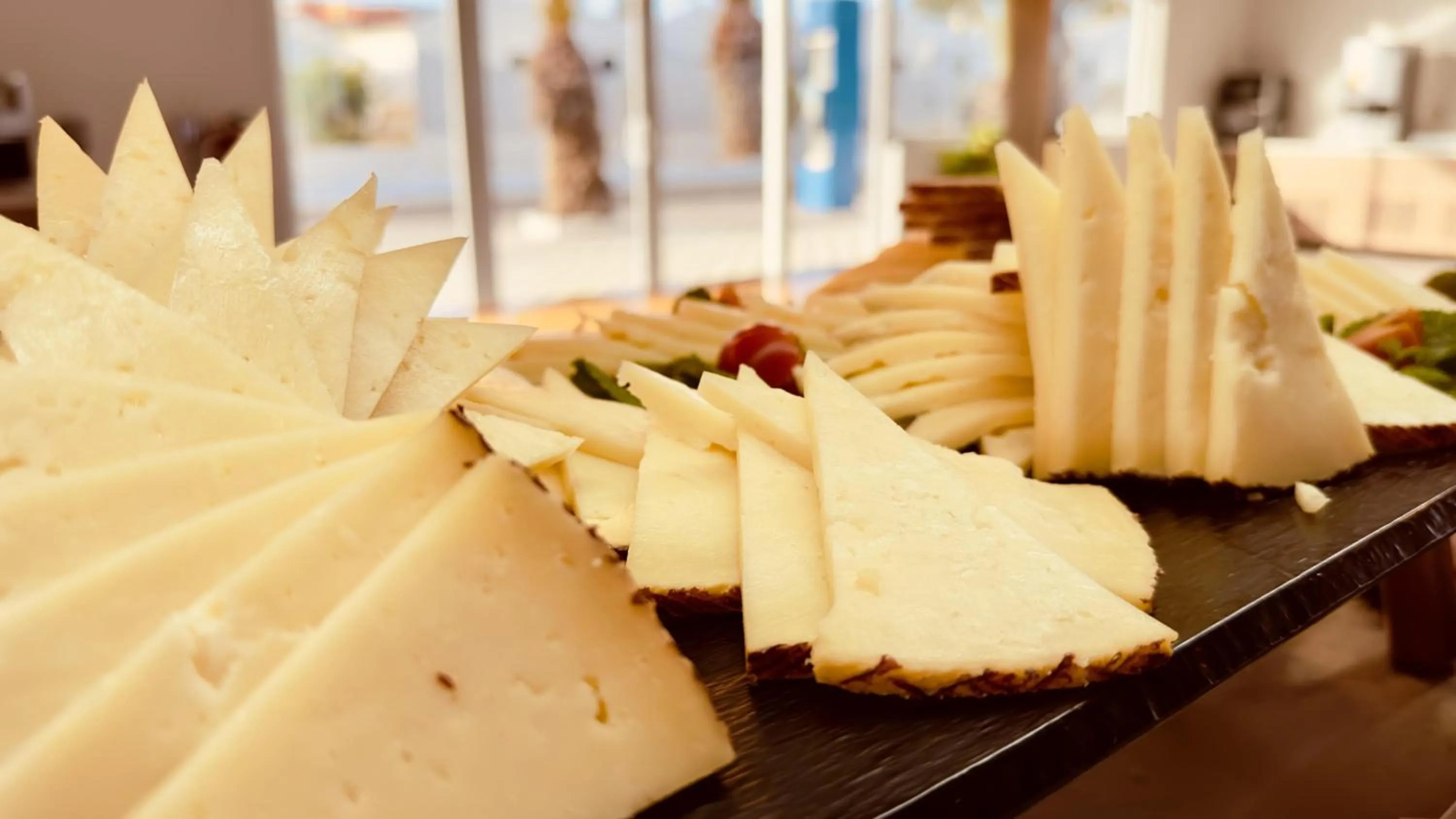 Restaurant/places to eat in Caleta Dorada