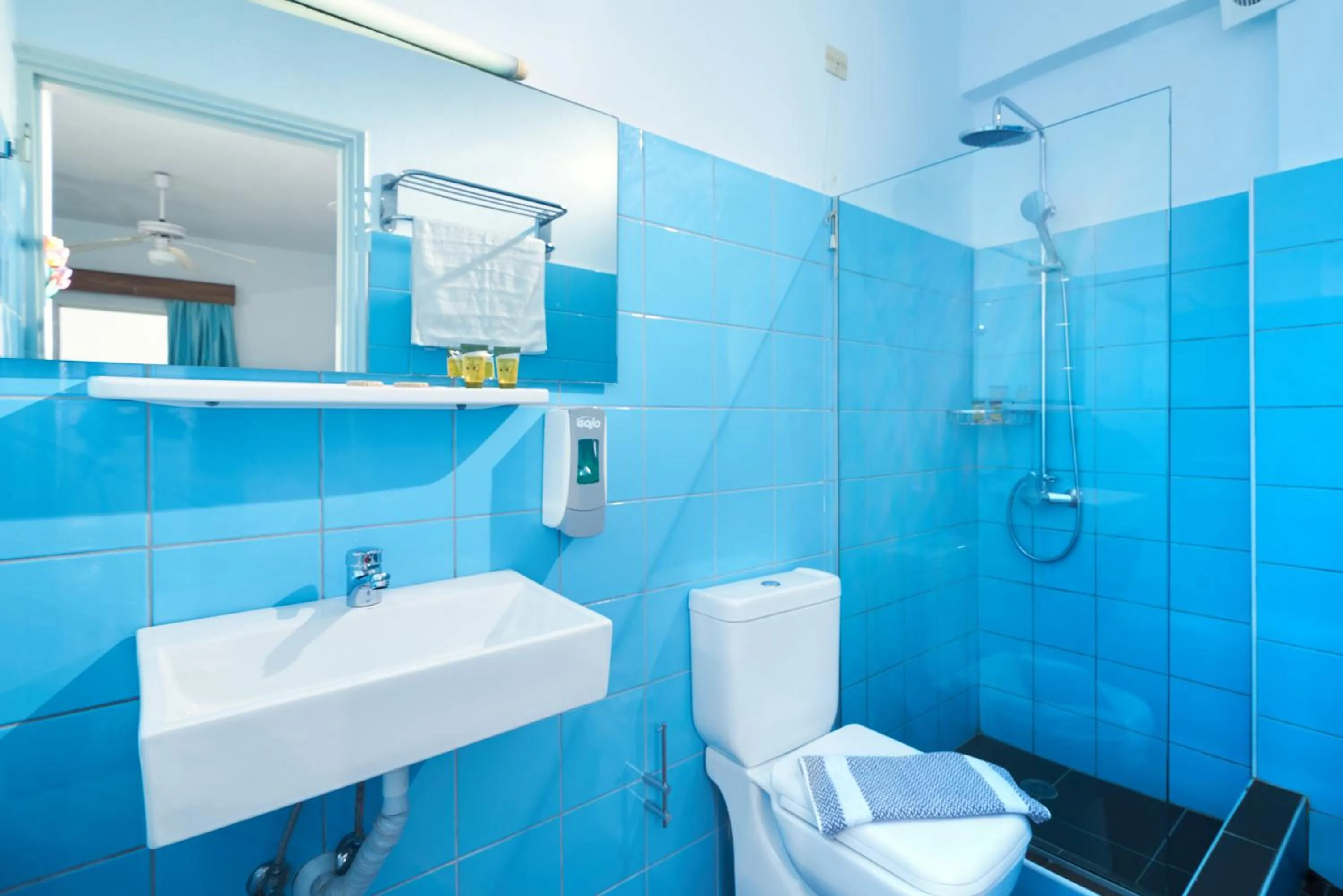 Bathroom in Aptera Beach