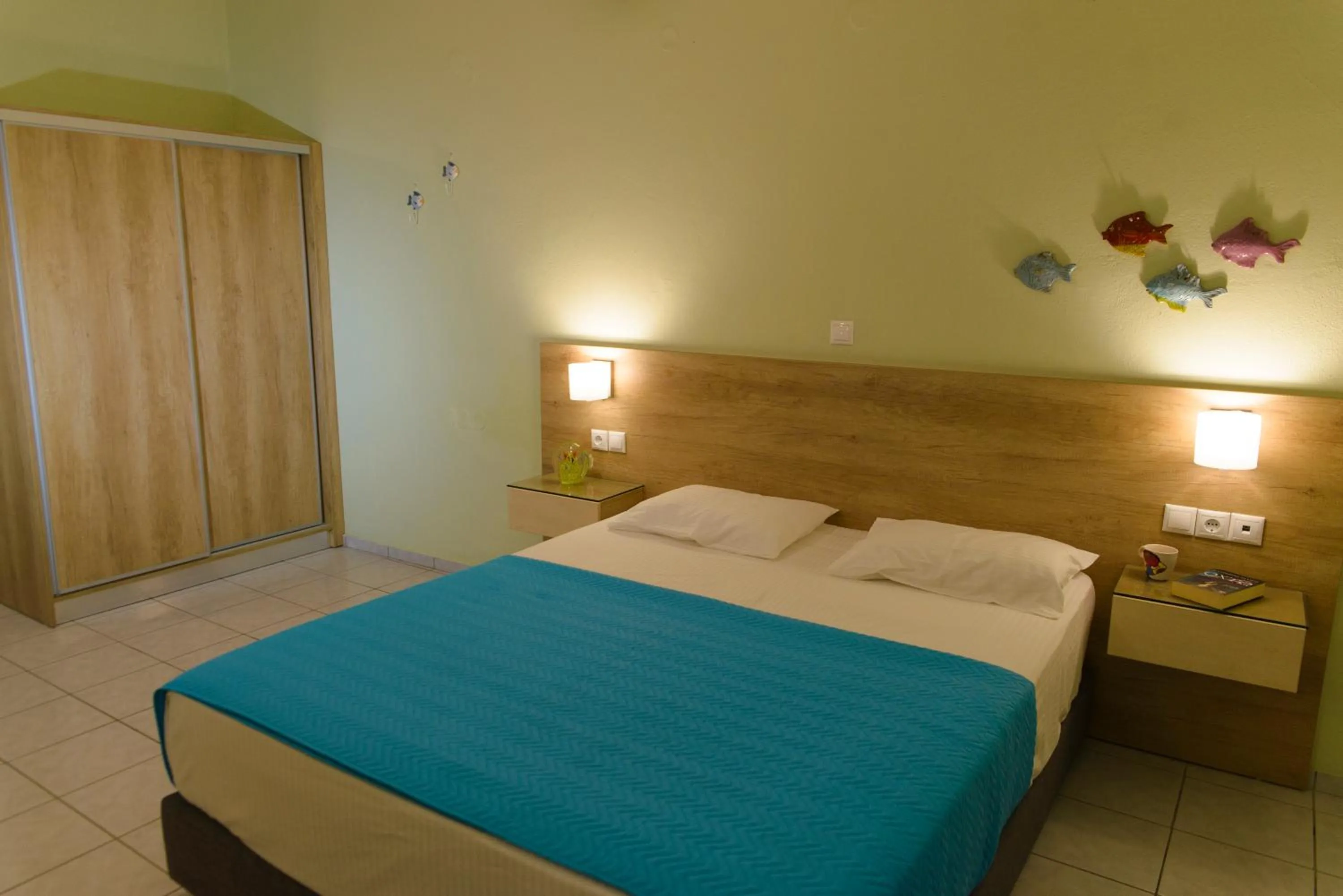 Bed in Aptera Beach