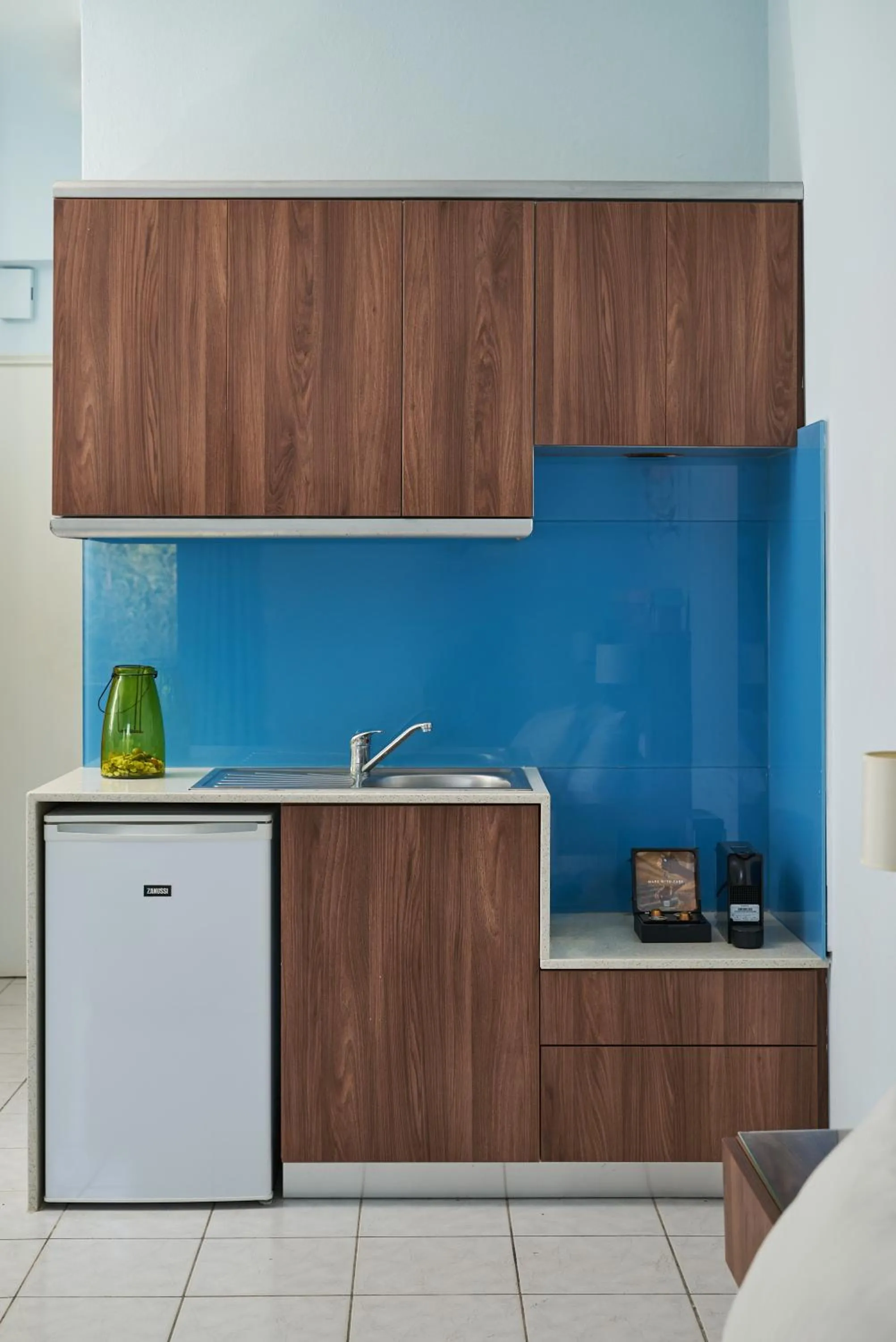 minibar in Aptera Beach