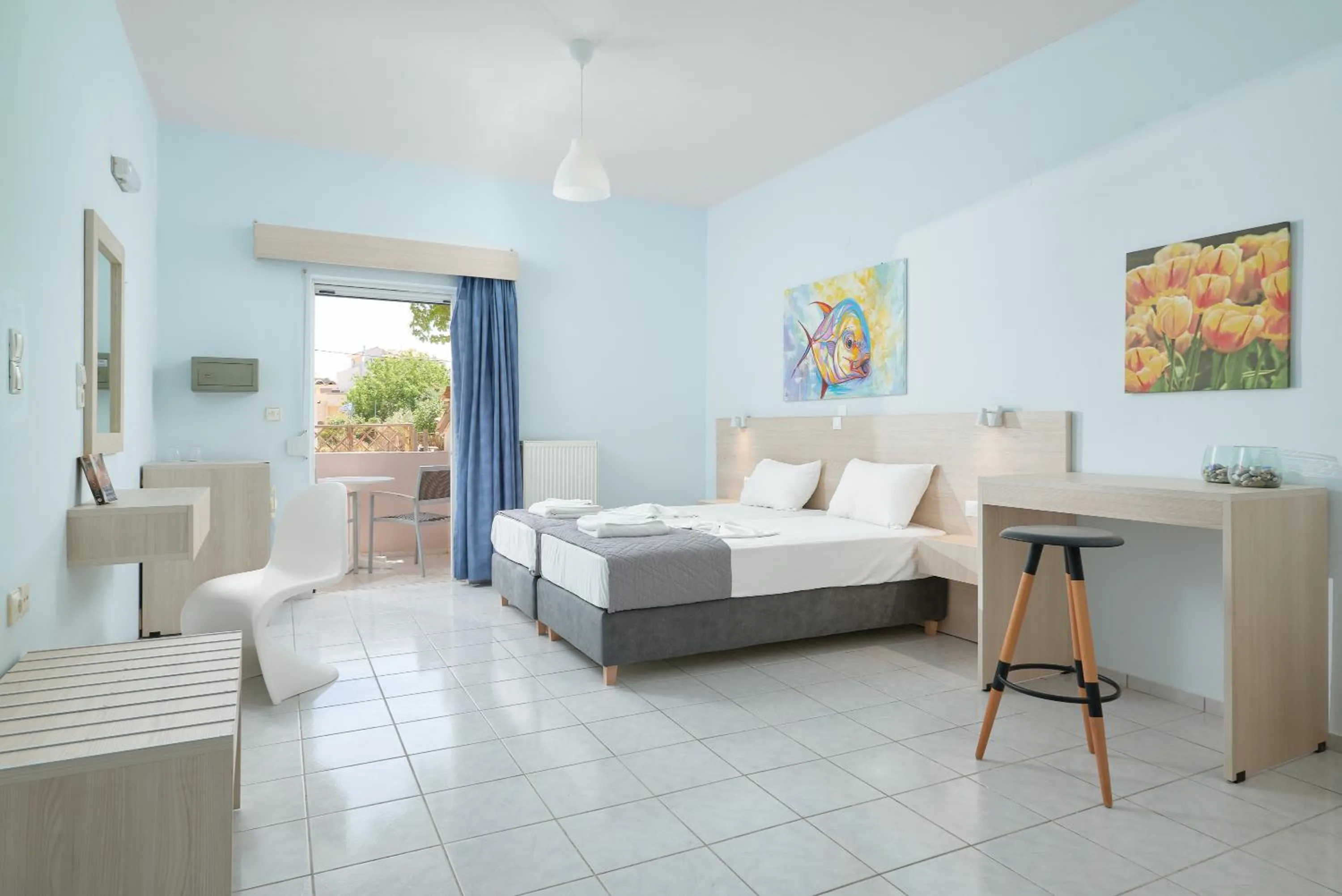 Bed in Aptera Beach