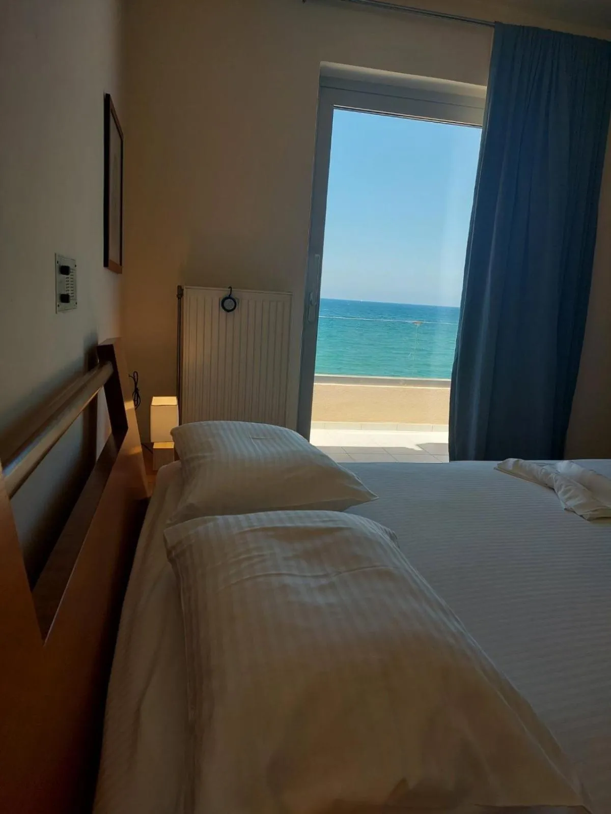 Bed in Aptera Beach