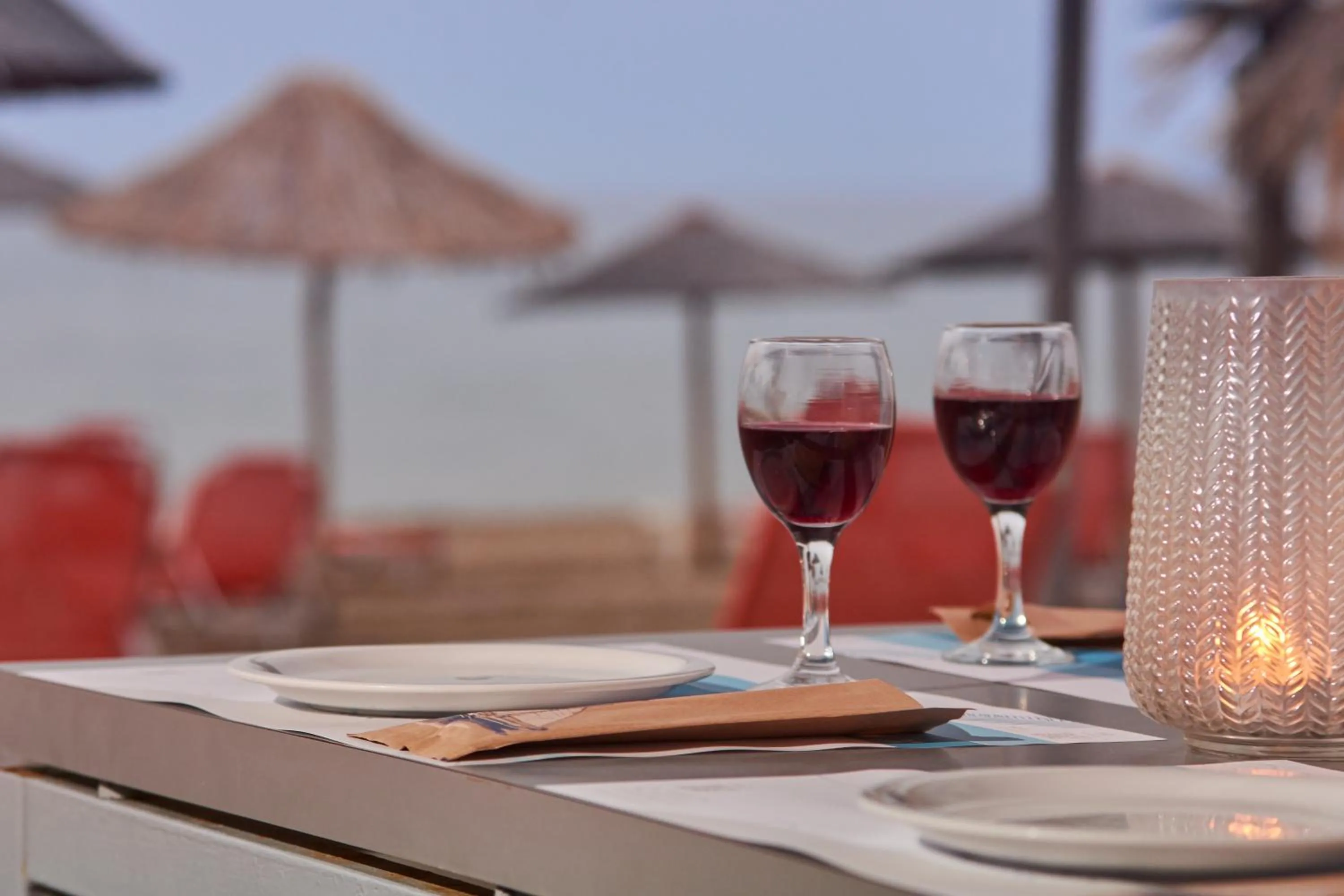 Restaurant/places to eat in Aptera Beach