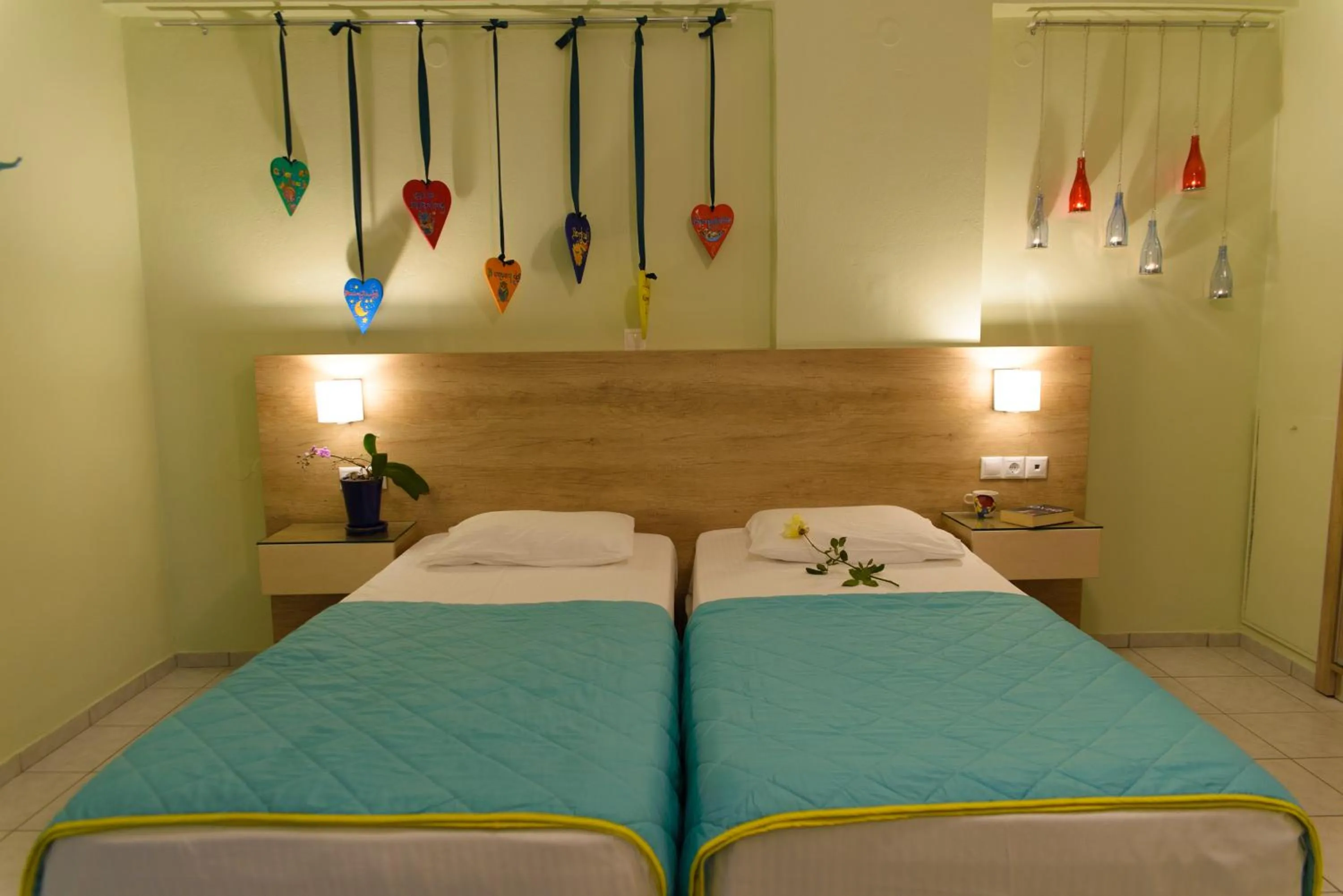 Bed in Aptera Beach
