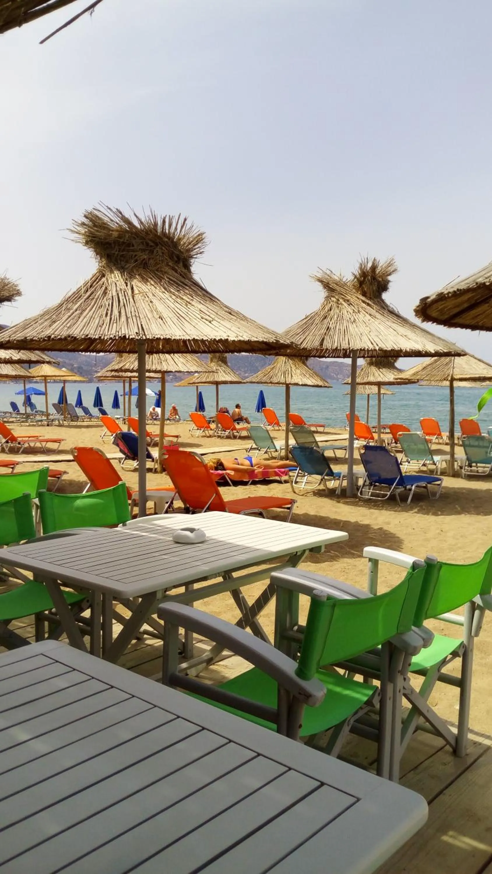 Restaurant/places to eat in Aptera Beach