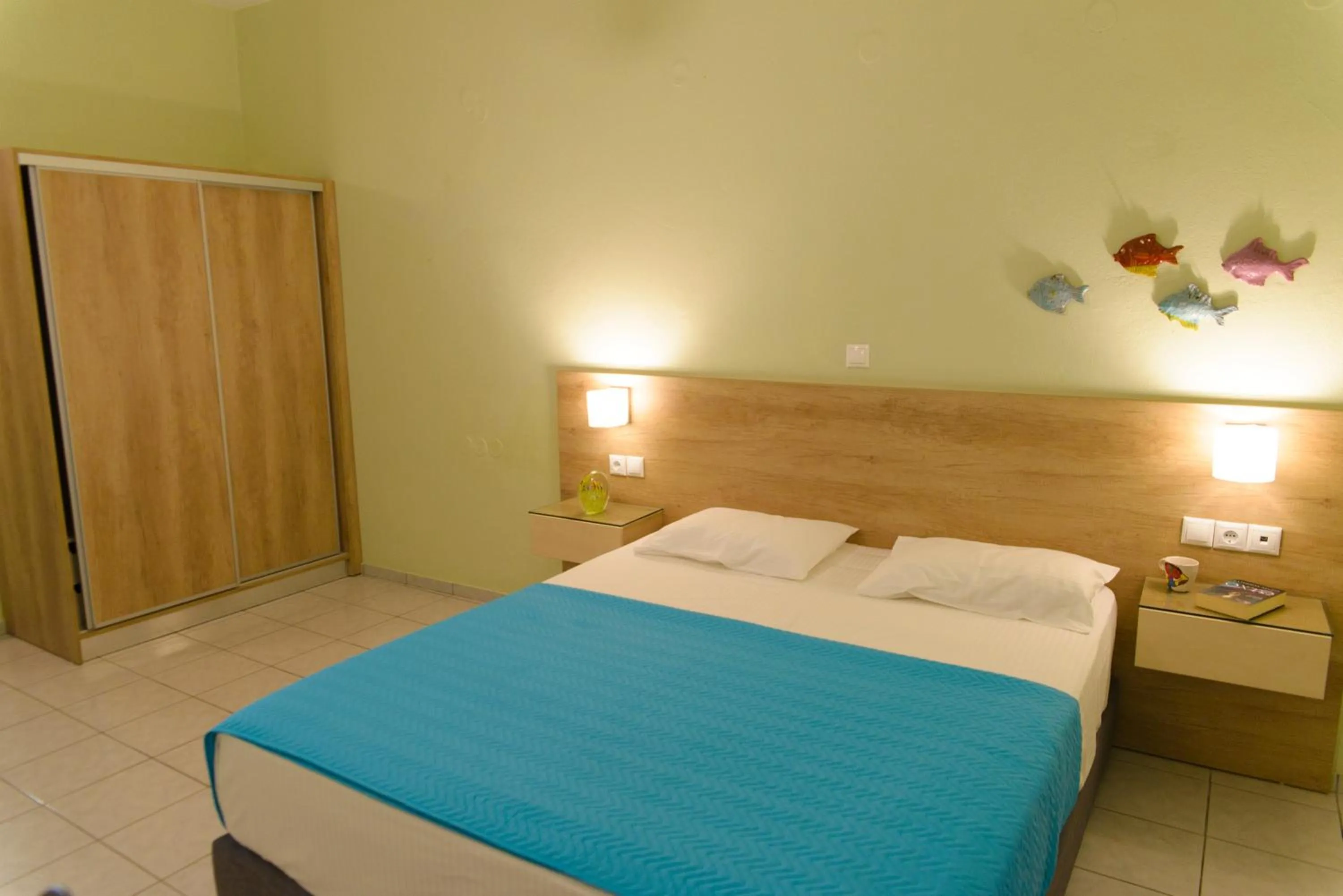 Bed in Aptera Beach