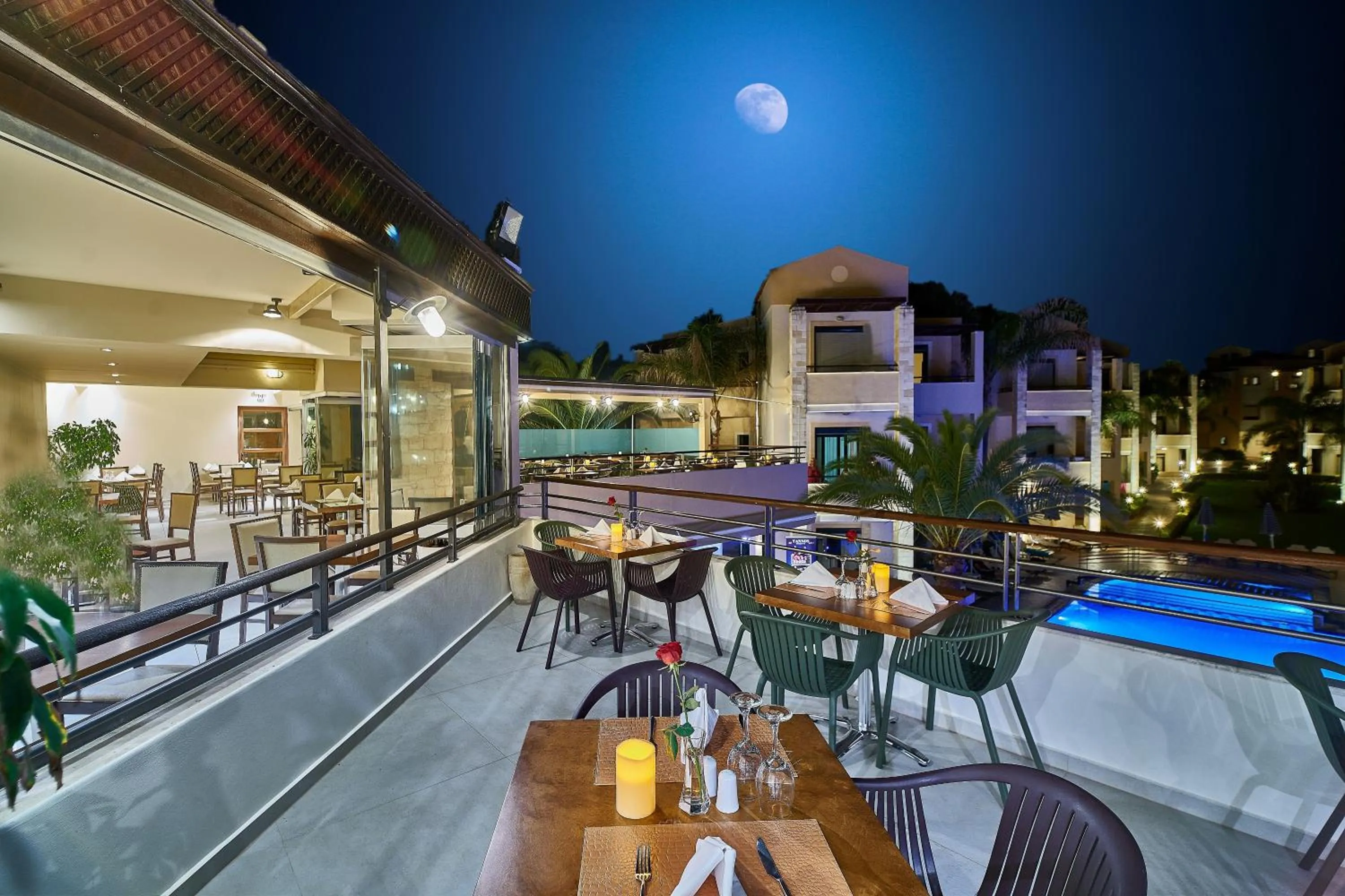 Restaurant/places to eat in Creta Palm Resort Hotel & Apartments