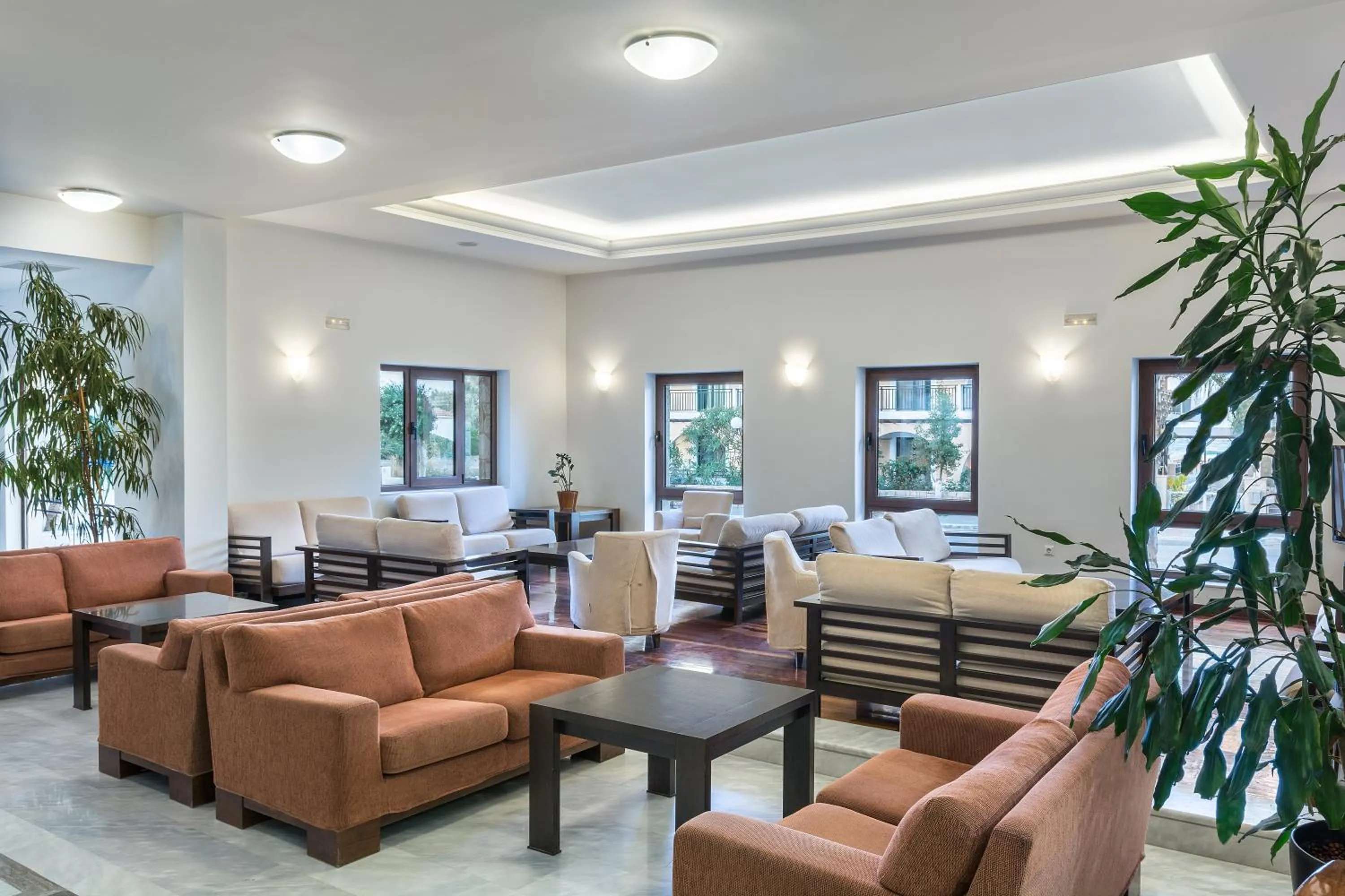 Living room in Creta Palm Resort Hotel & Apartments