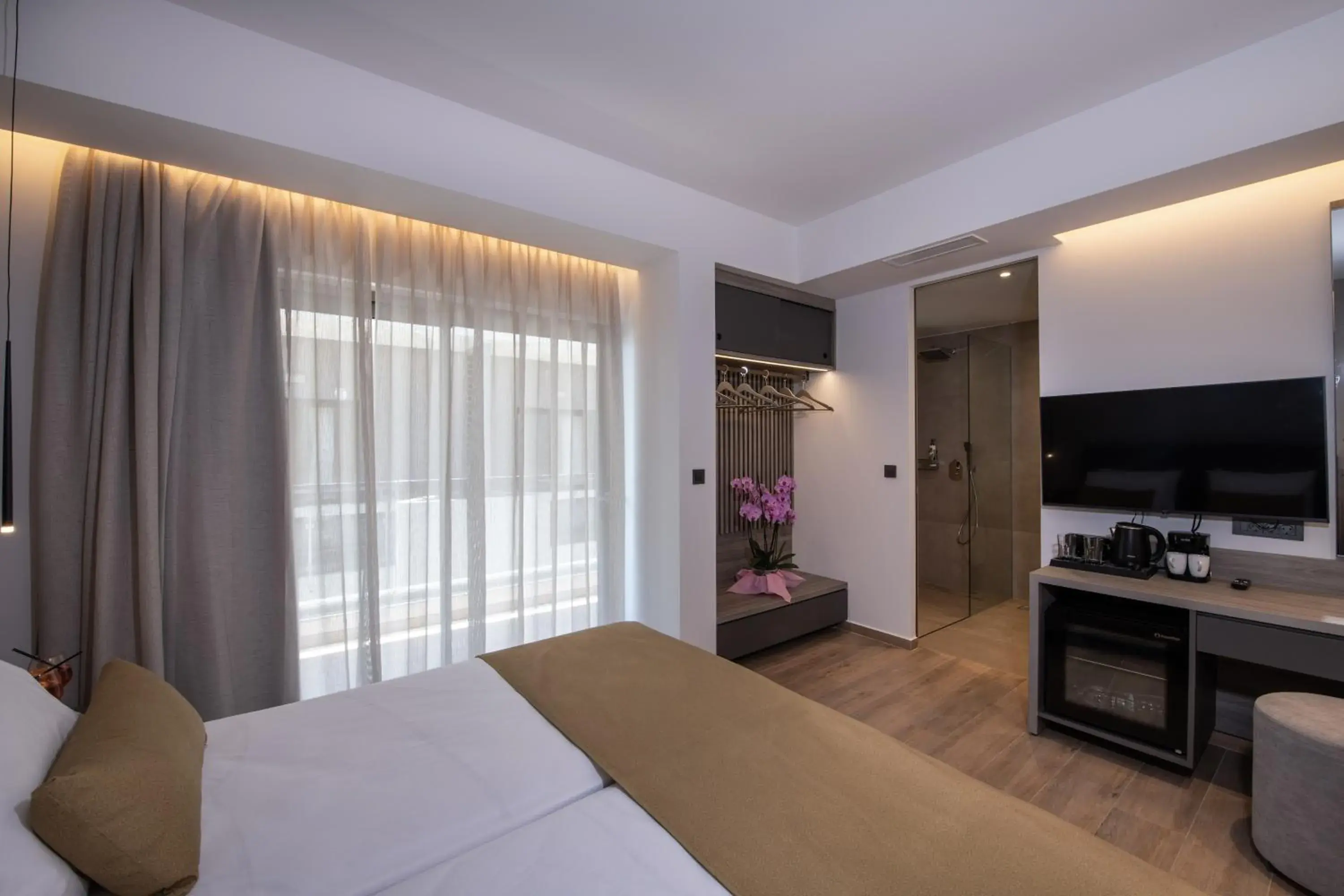Bed in Creta Palm Resort Hotel & Apartments Bed in Creta Palm Resort Hotel & Apartments
