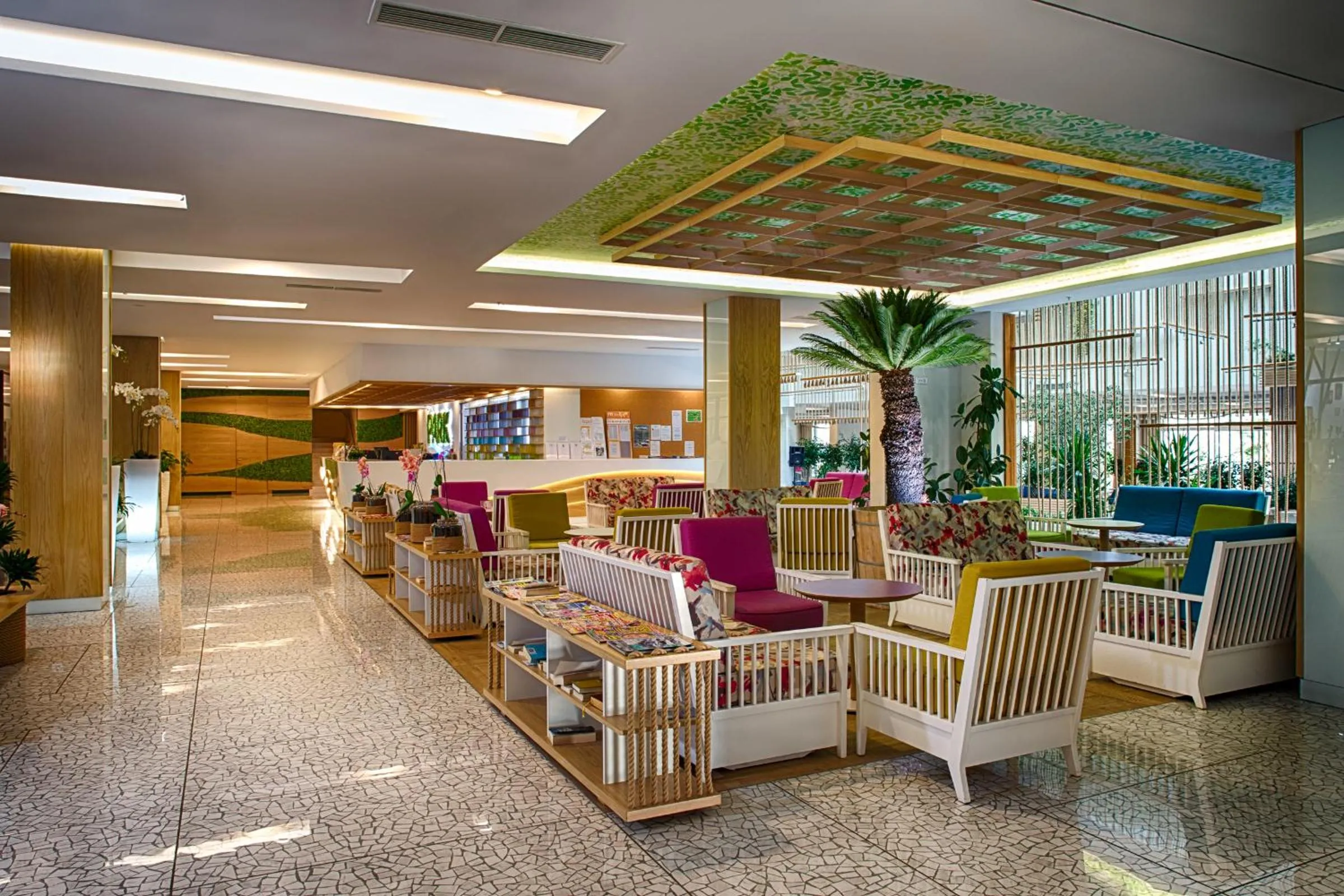 Property building in Carine Hotel Park