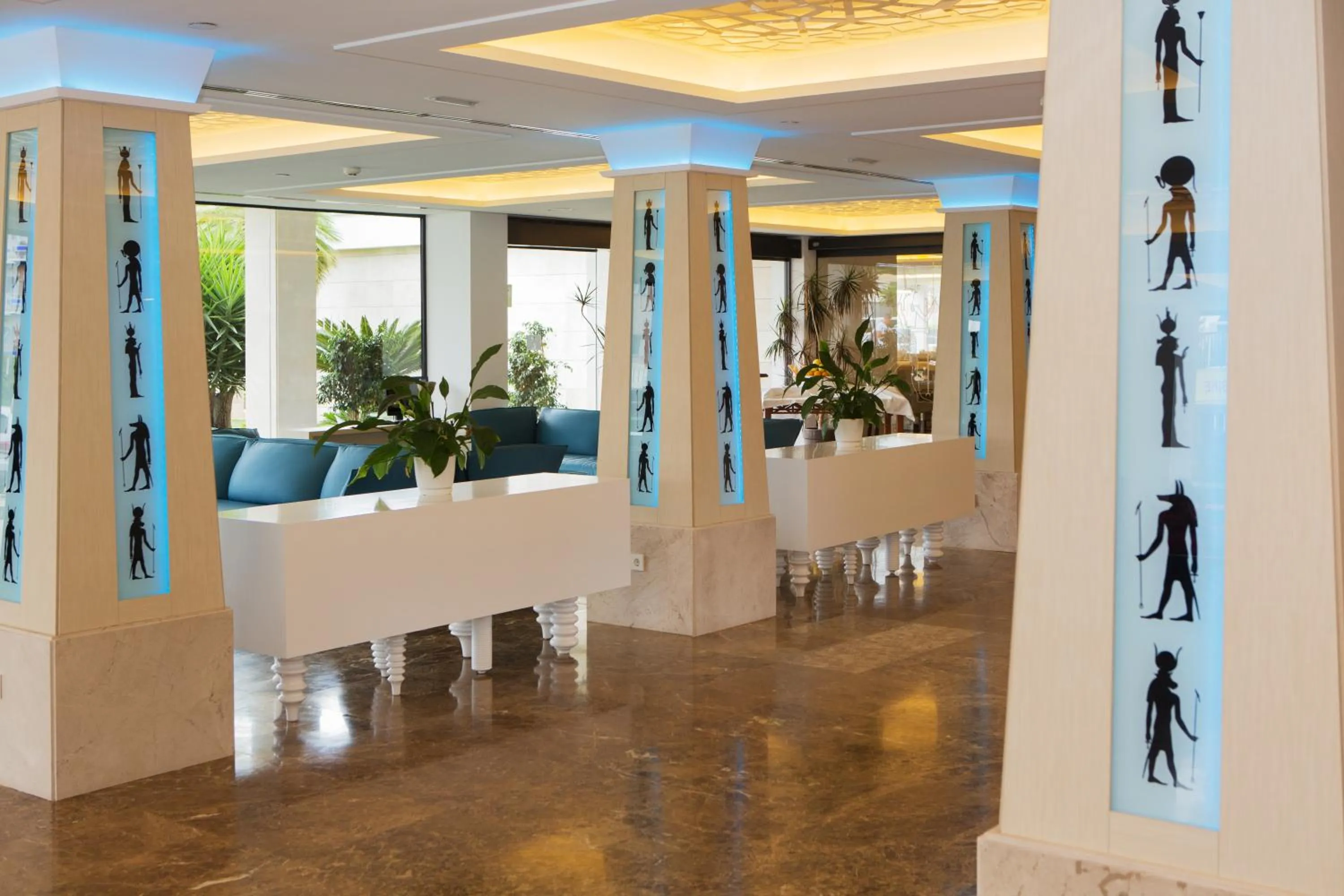 Lobby or reception in Hotel Luxor