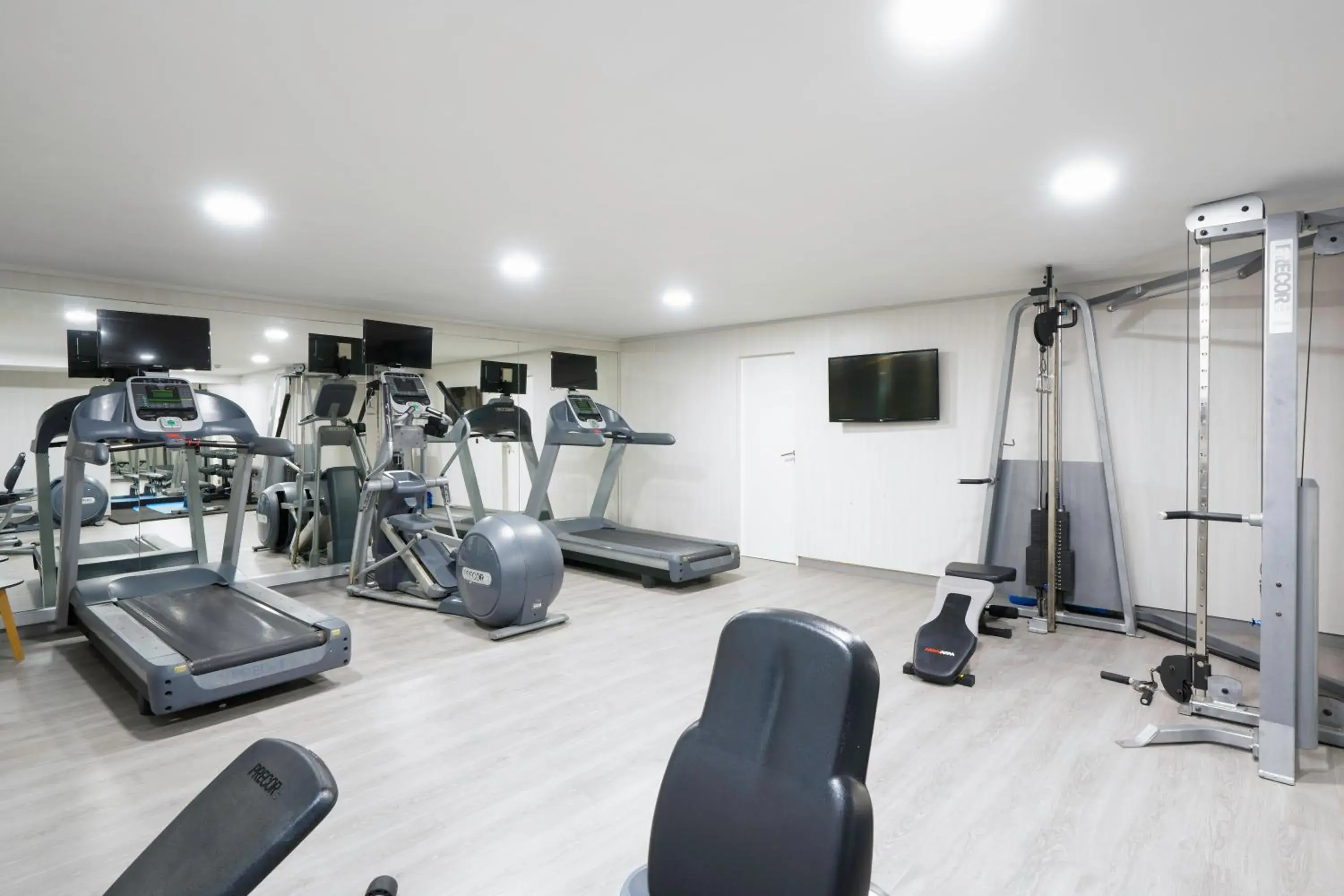 Fitness centre/facilities in ILUNION Palmanova Mallorca Fitness centre/facilities in ILUNION Palmanova Mallorca