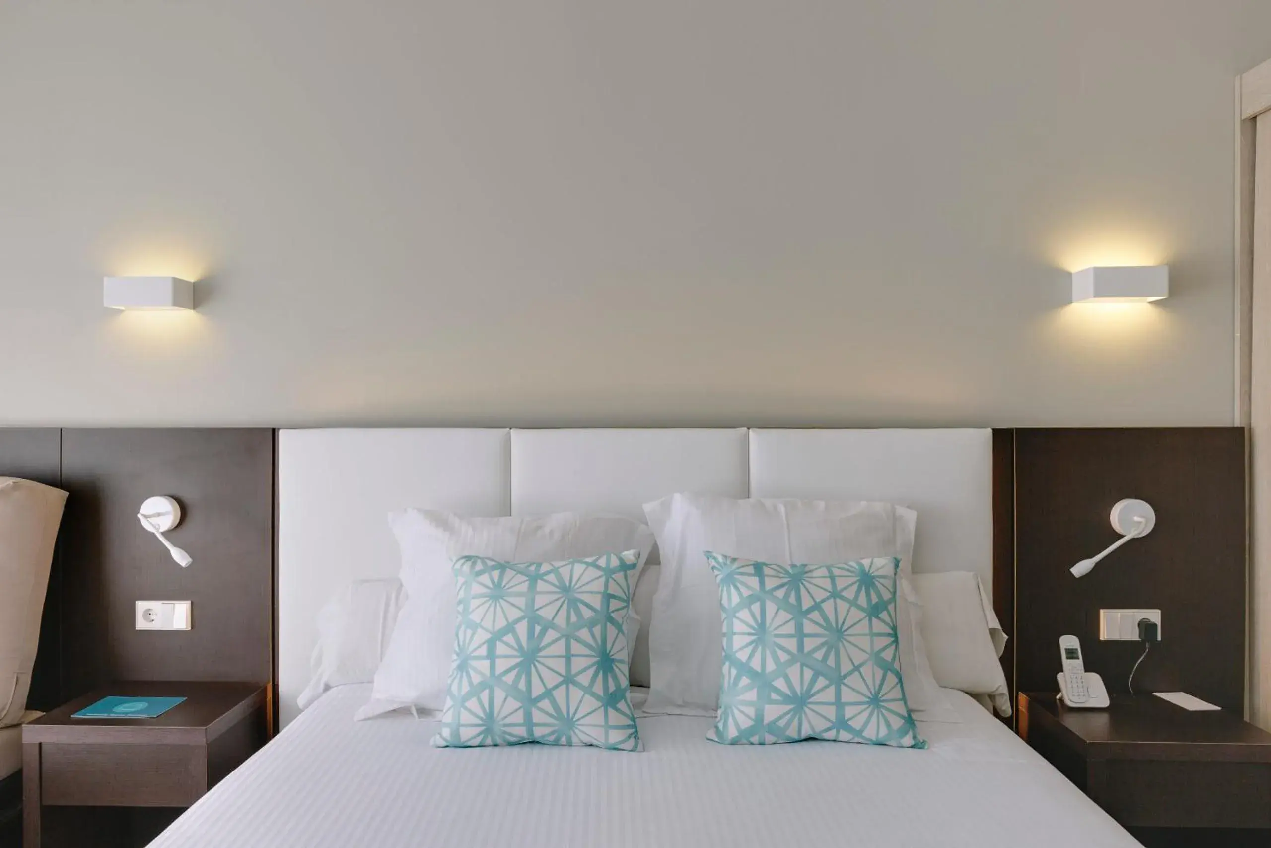 Superior Double or Twin Room in ILUNION Palmanova Mallorca Superior Double or Twin Room in ILUNION Palmanova Mallorca