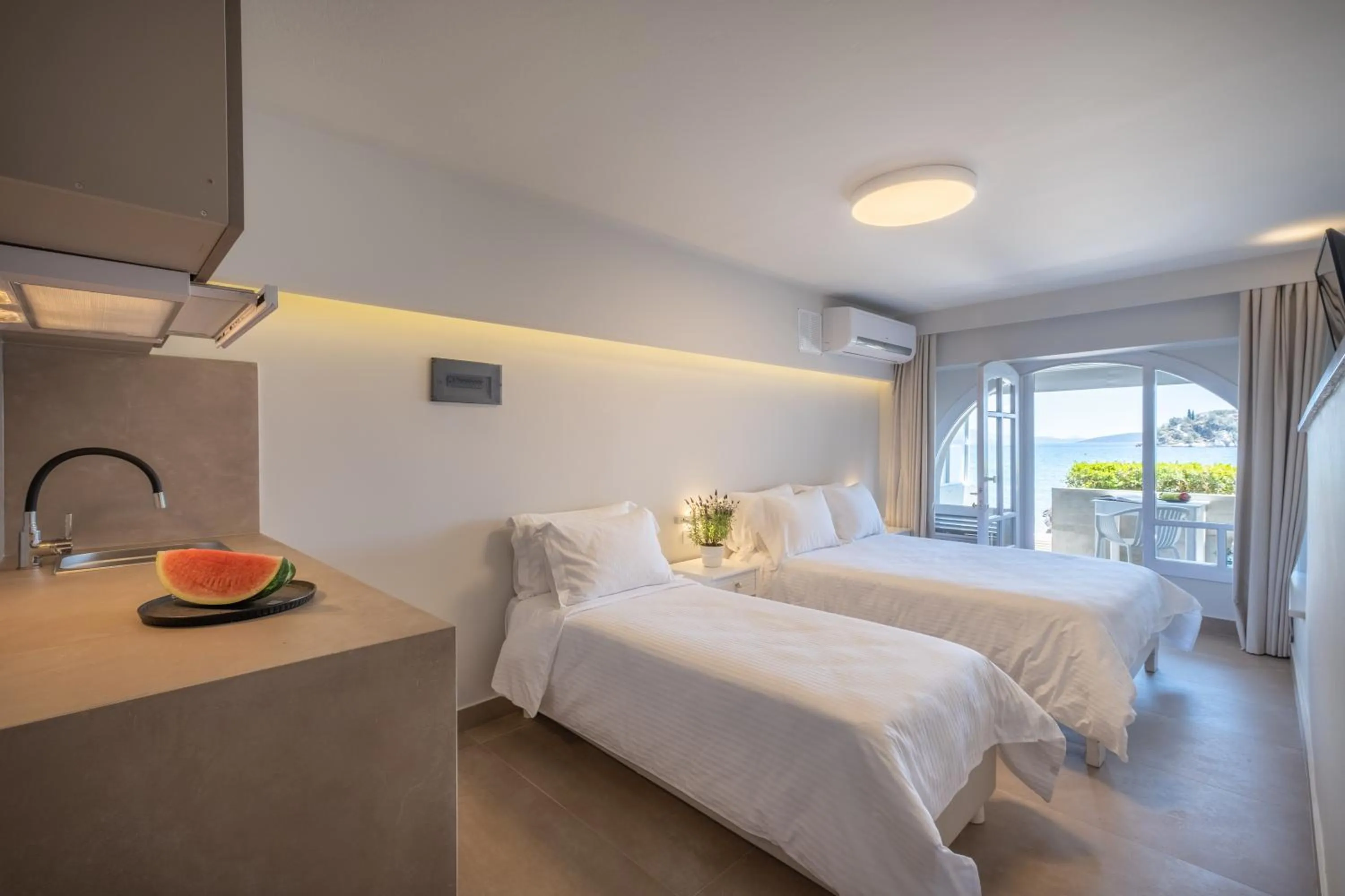 Bed in Nelly's Apartments